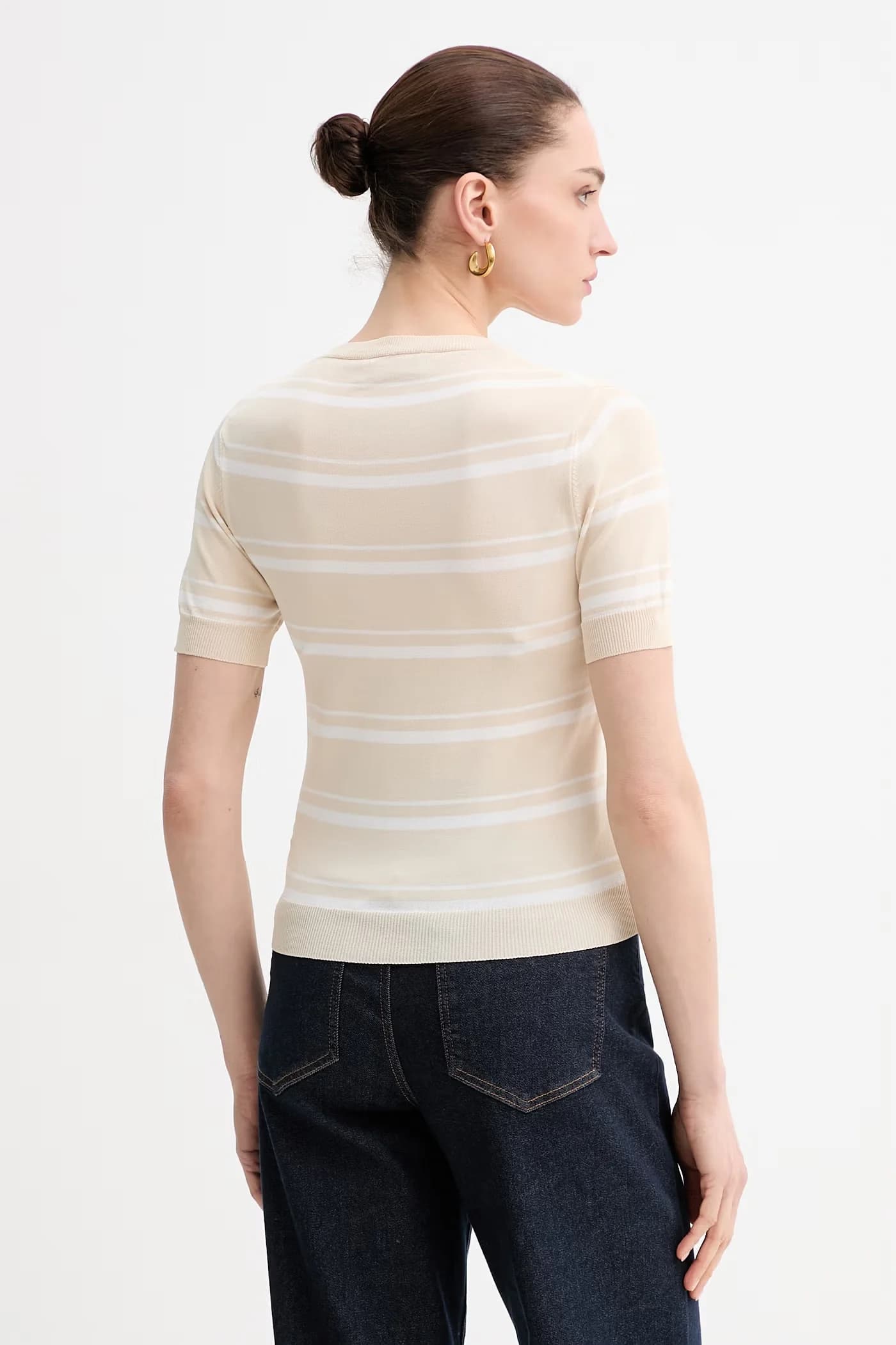 Женская футболка - фото 3