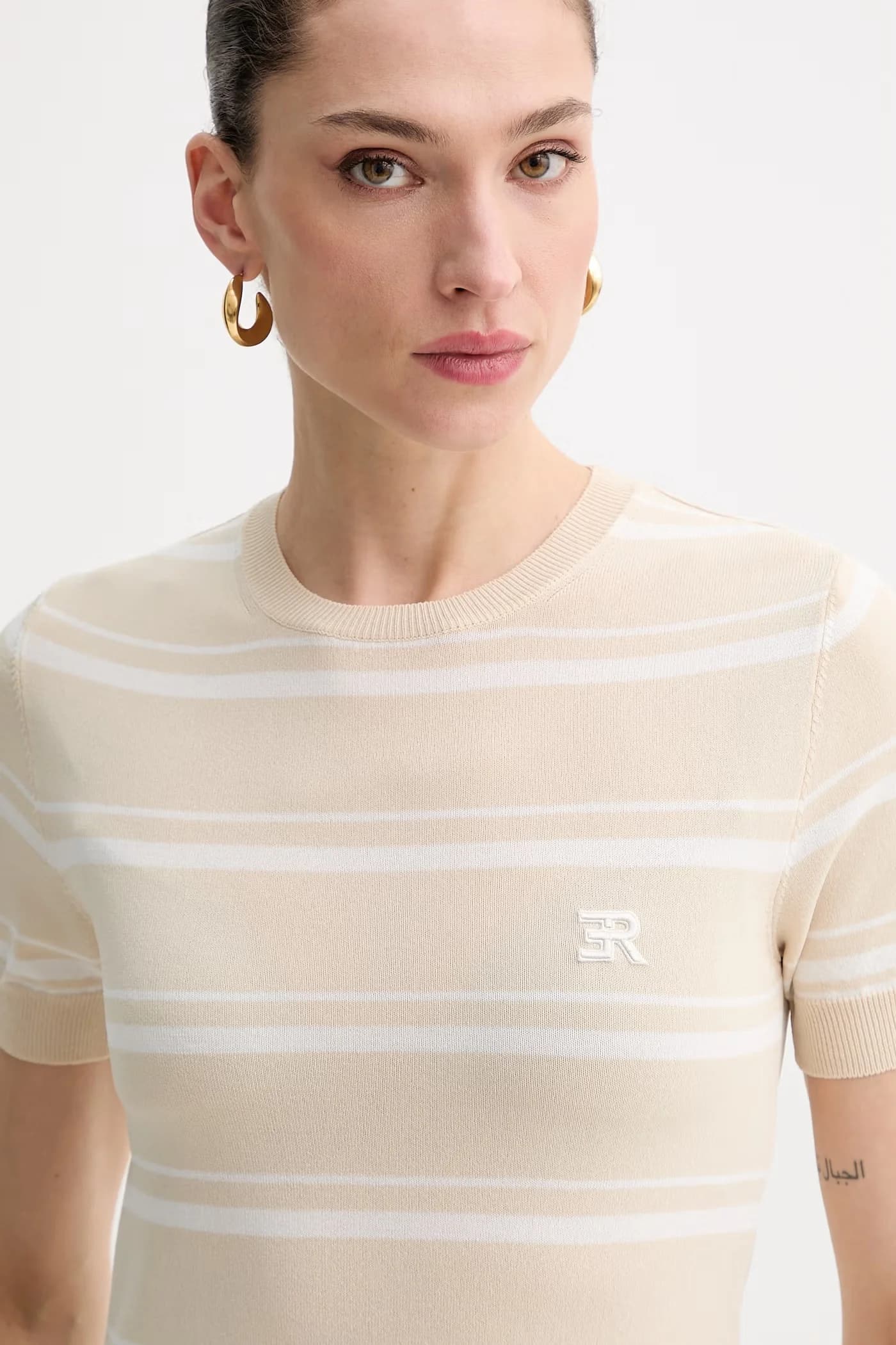 Женская футболка - фото 4