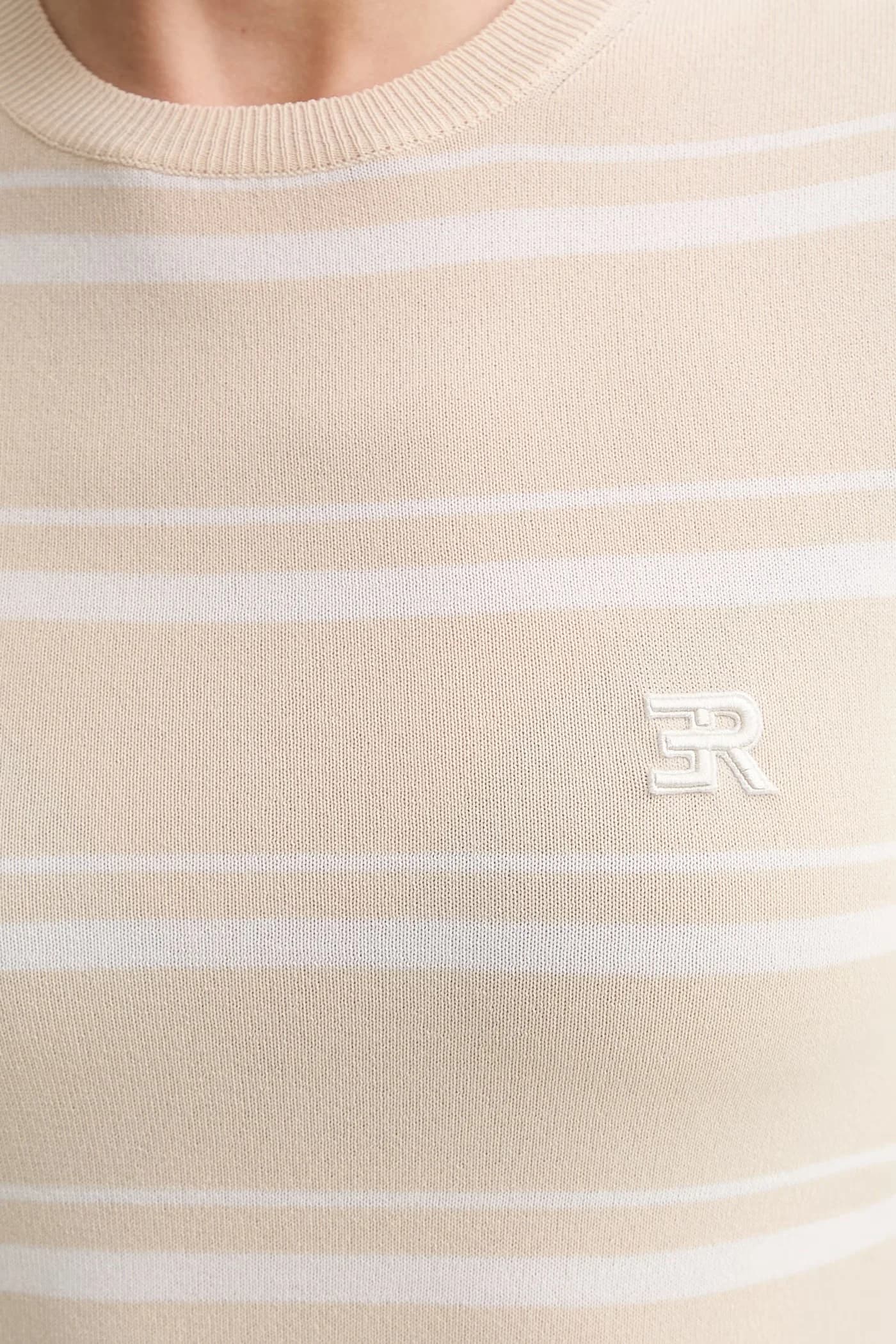 Женская футболка - фото 5