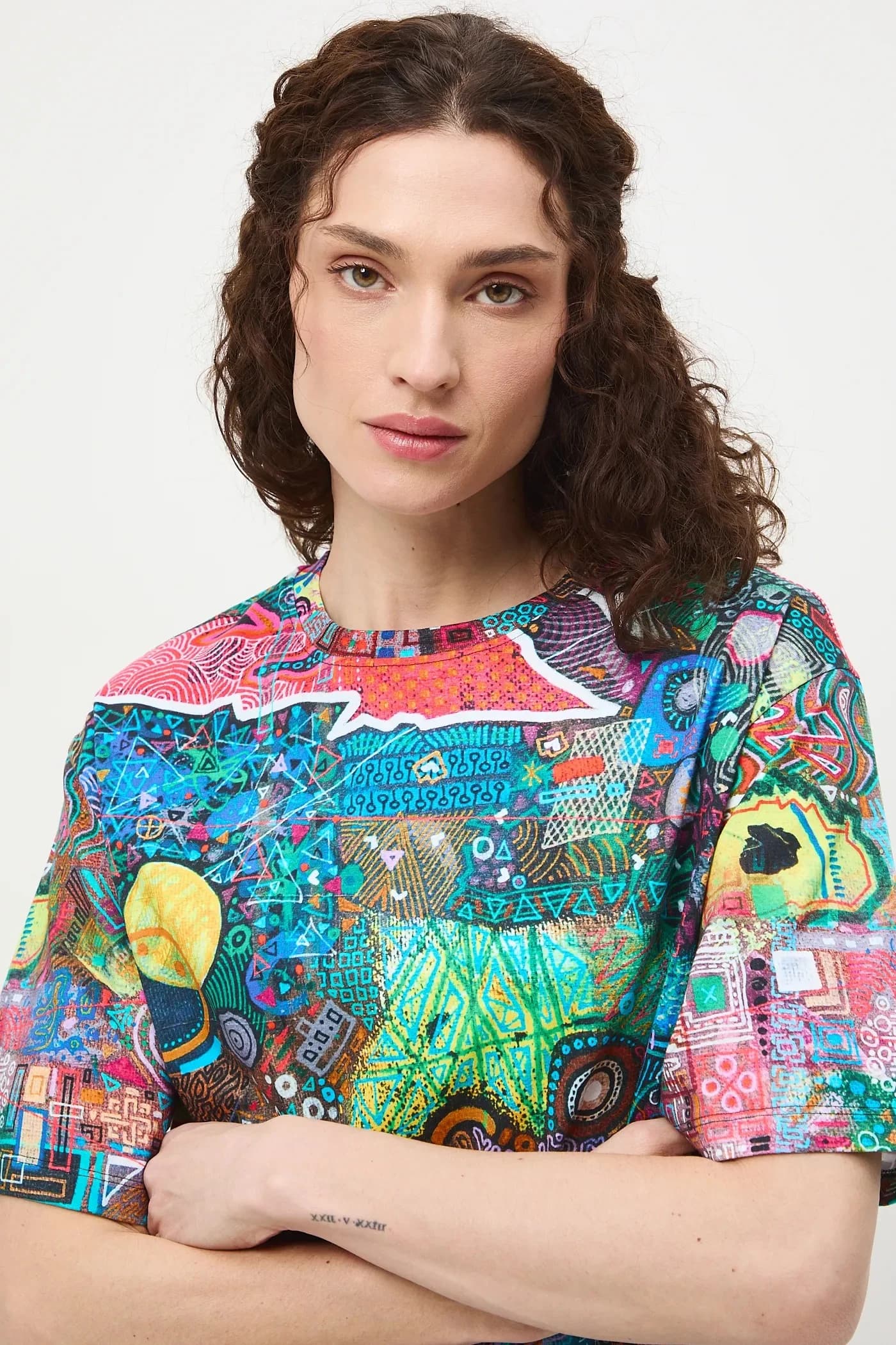 Женская хлопковая футболка оверсайз - фото 5