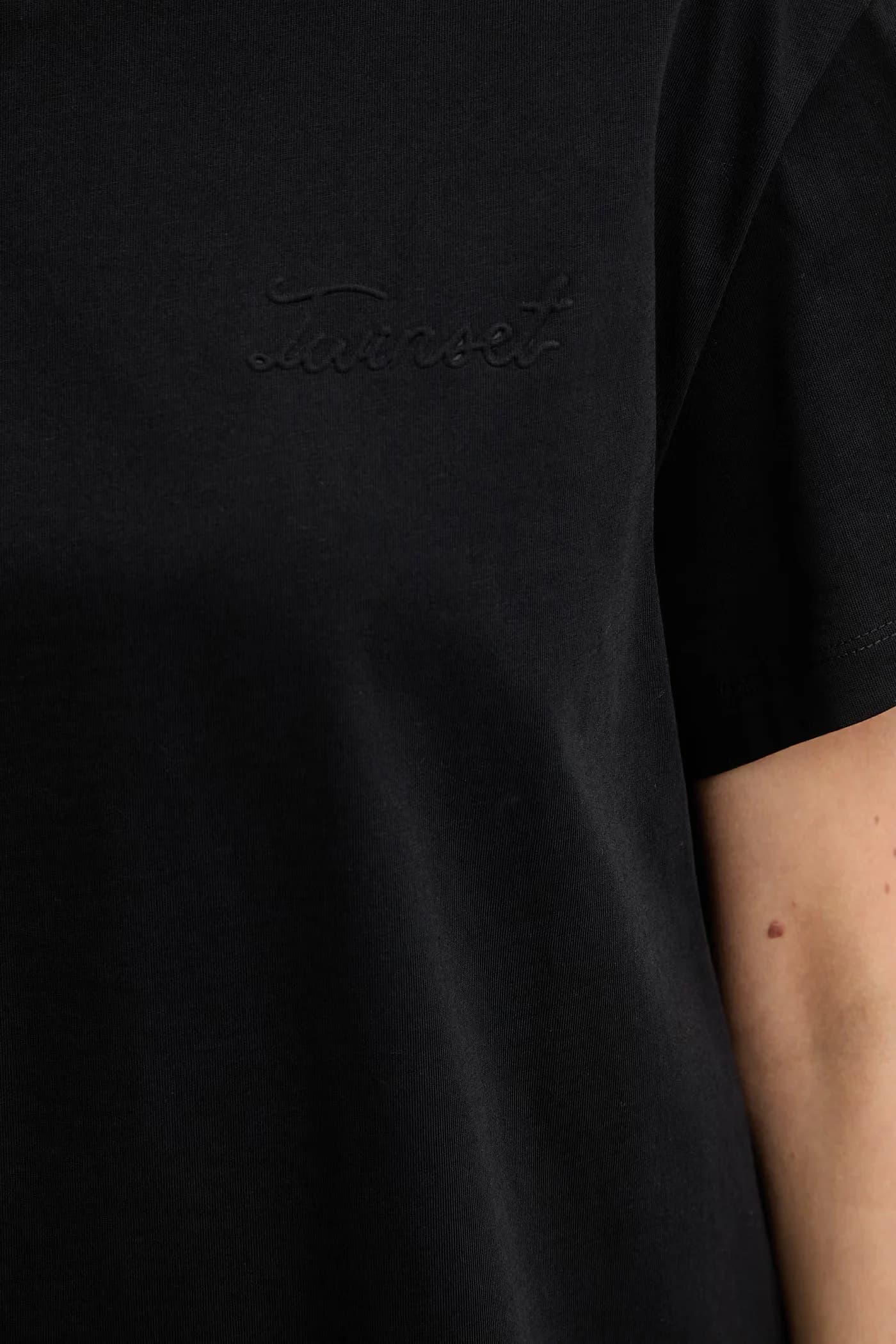 Базовая женская хлопковая футболка - фото 5