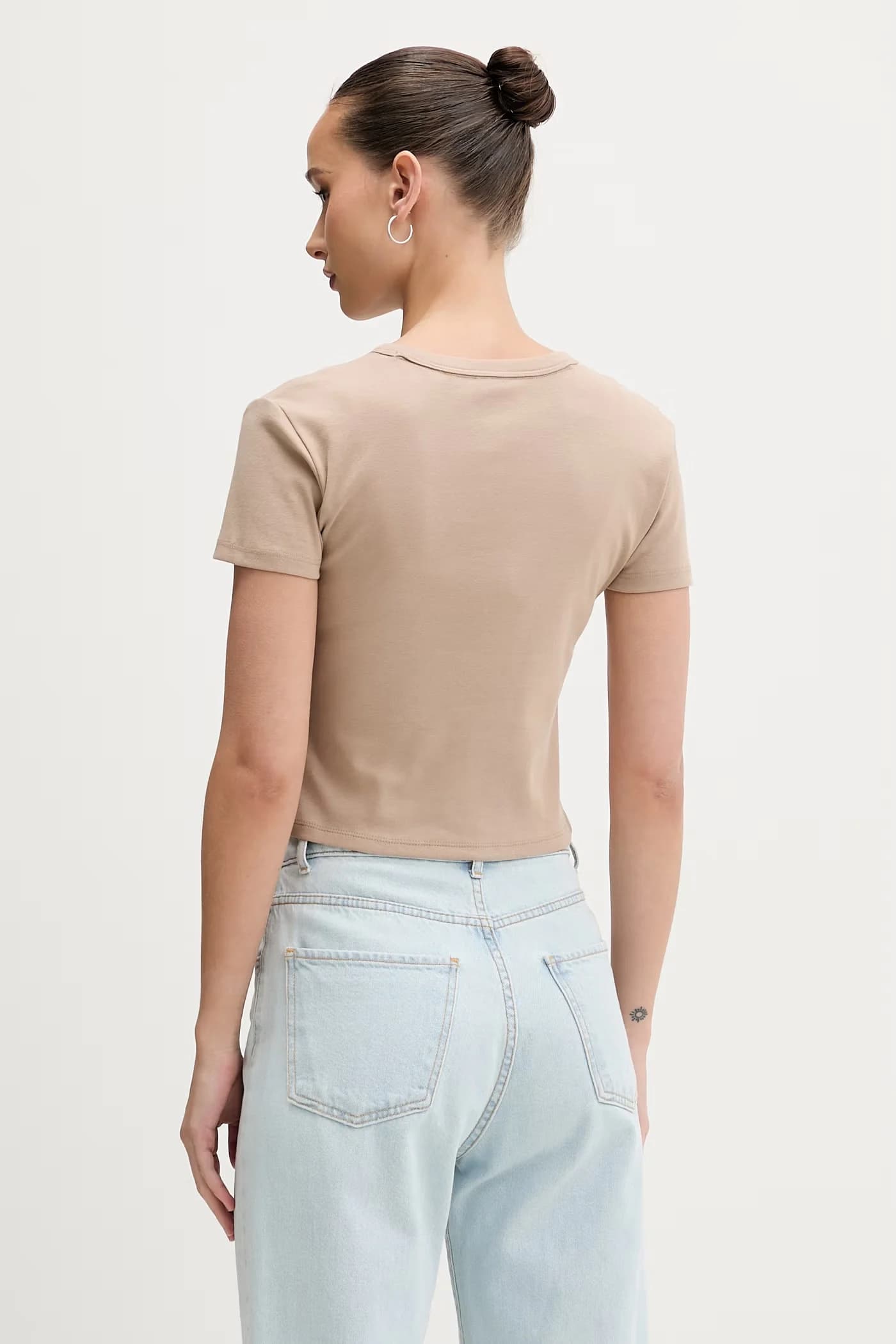 Женский кроп-топ - фото 3