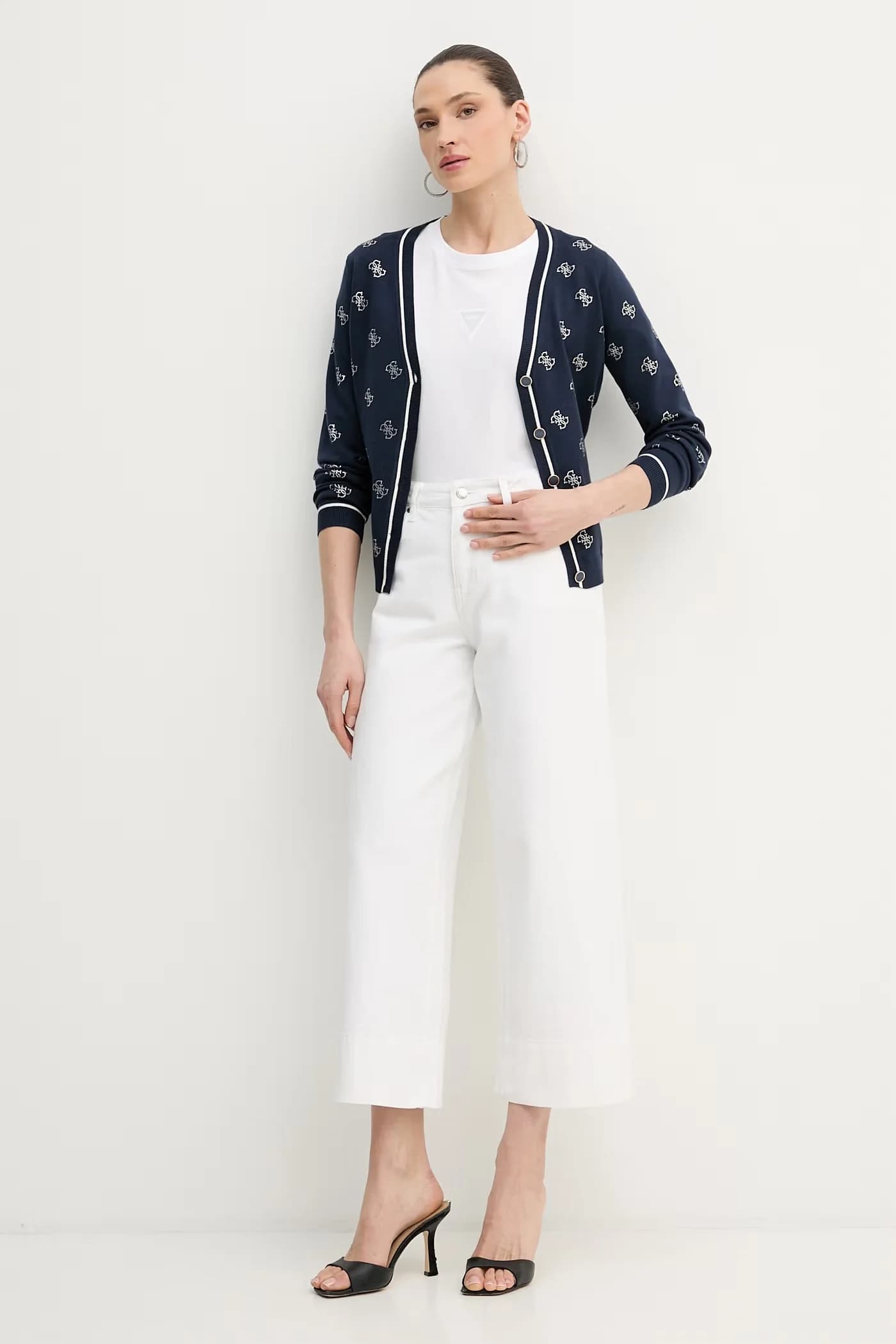 Базовая женская хлопковая футболка - фото 2