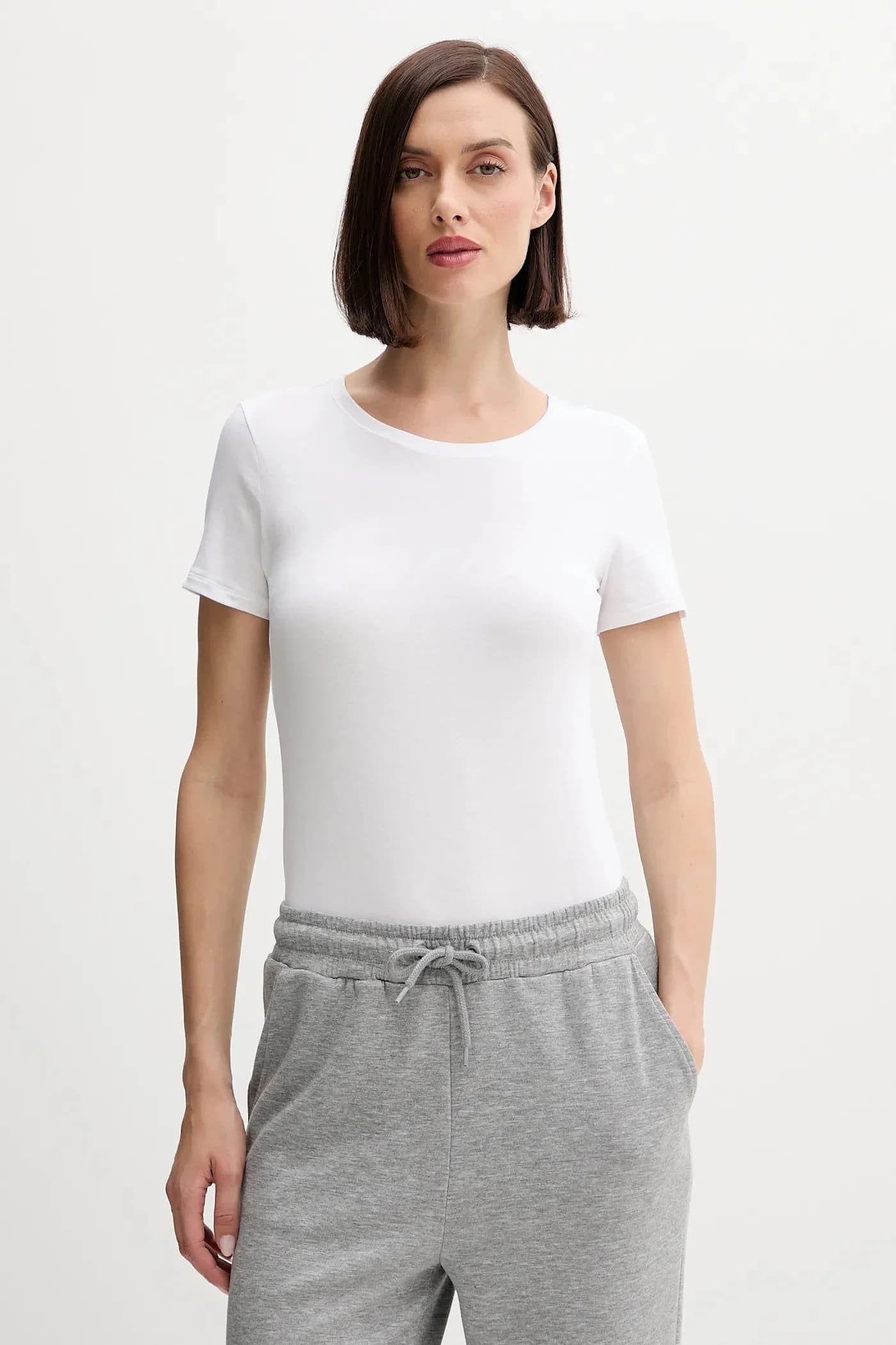 2 пары футболок