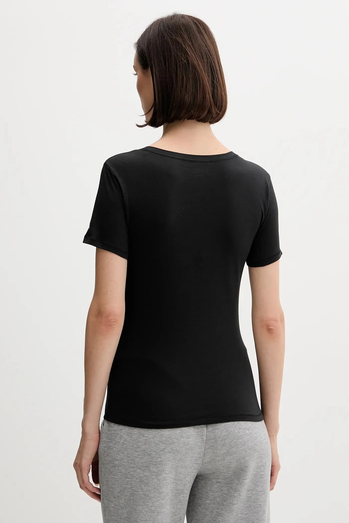 2 пары футболок - фото 4