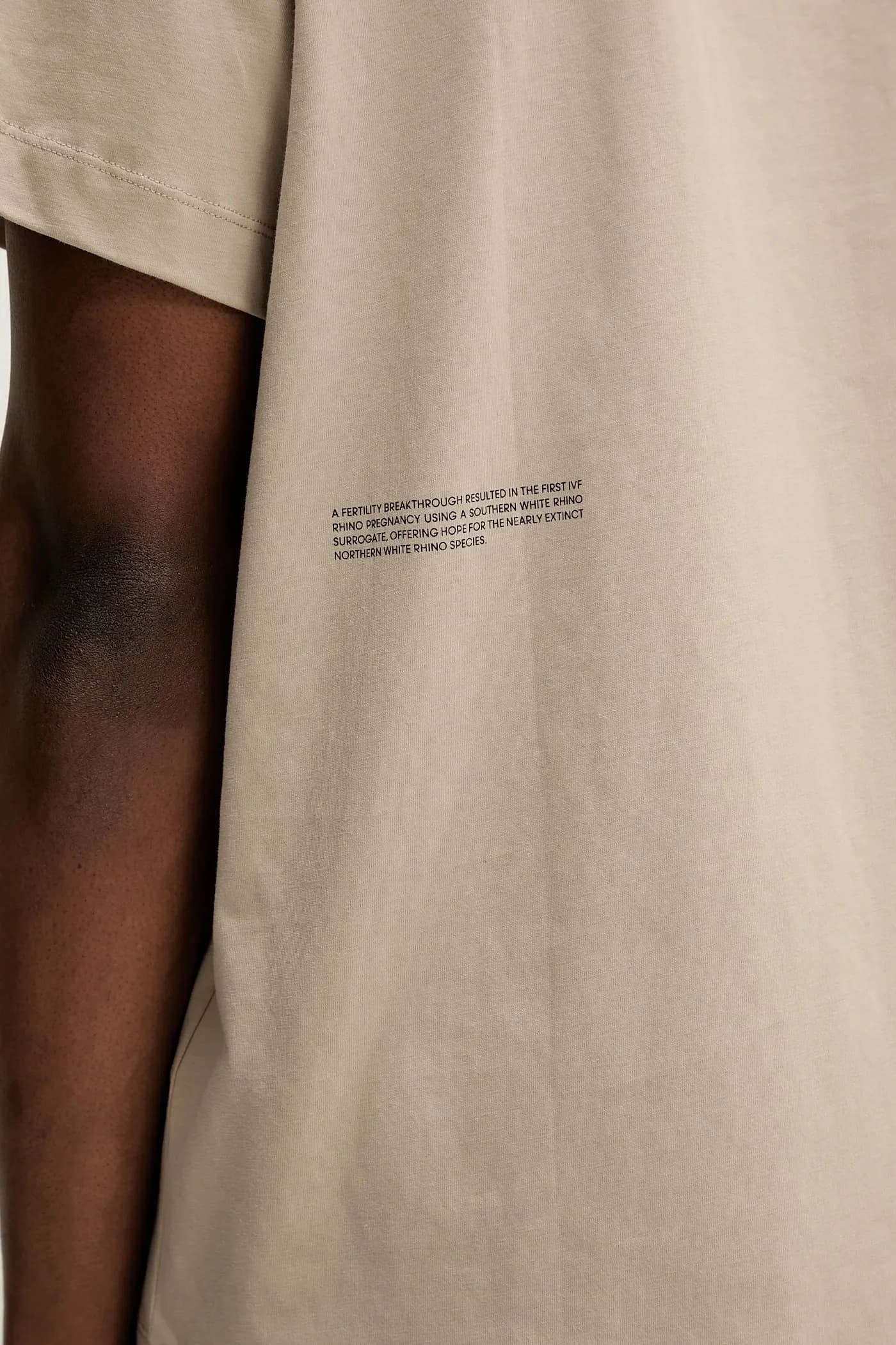 Хлопковая футболка - фото 11