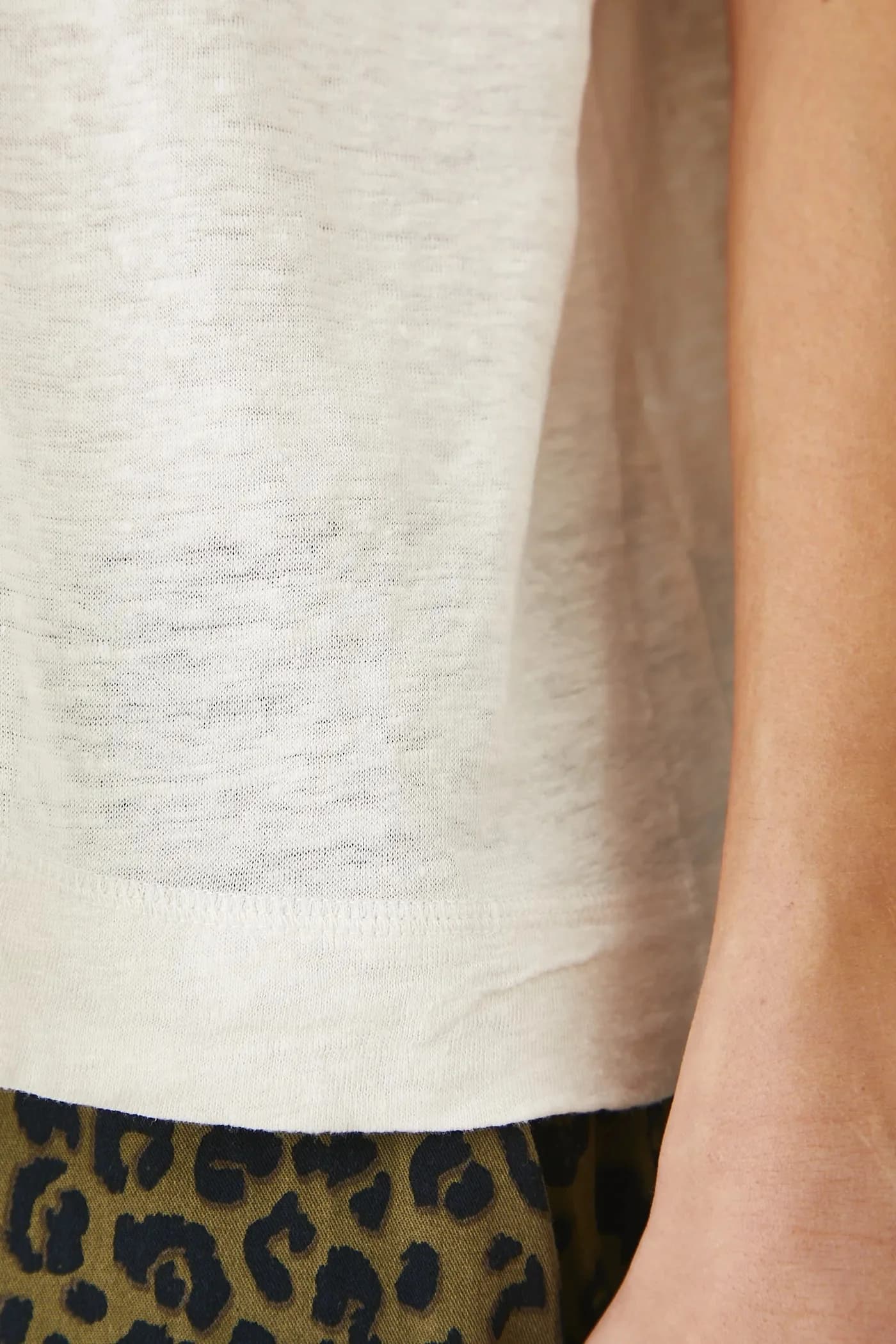 Льняная футболка - фото 5