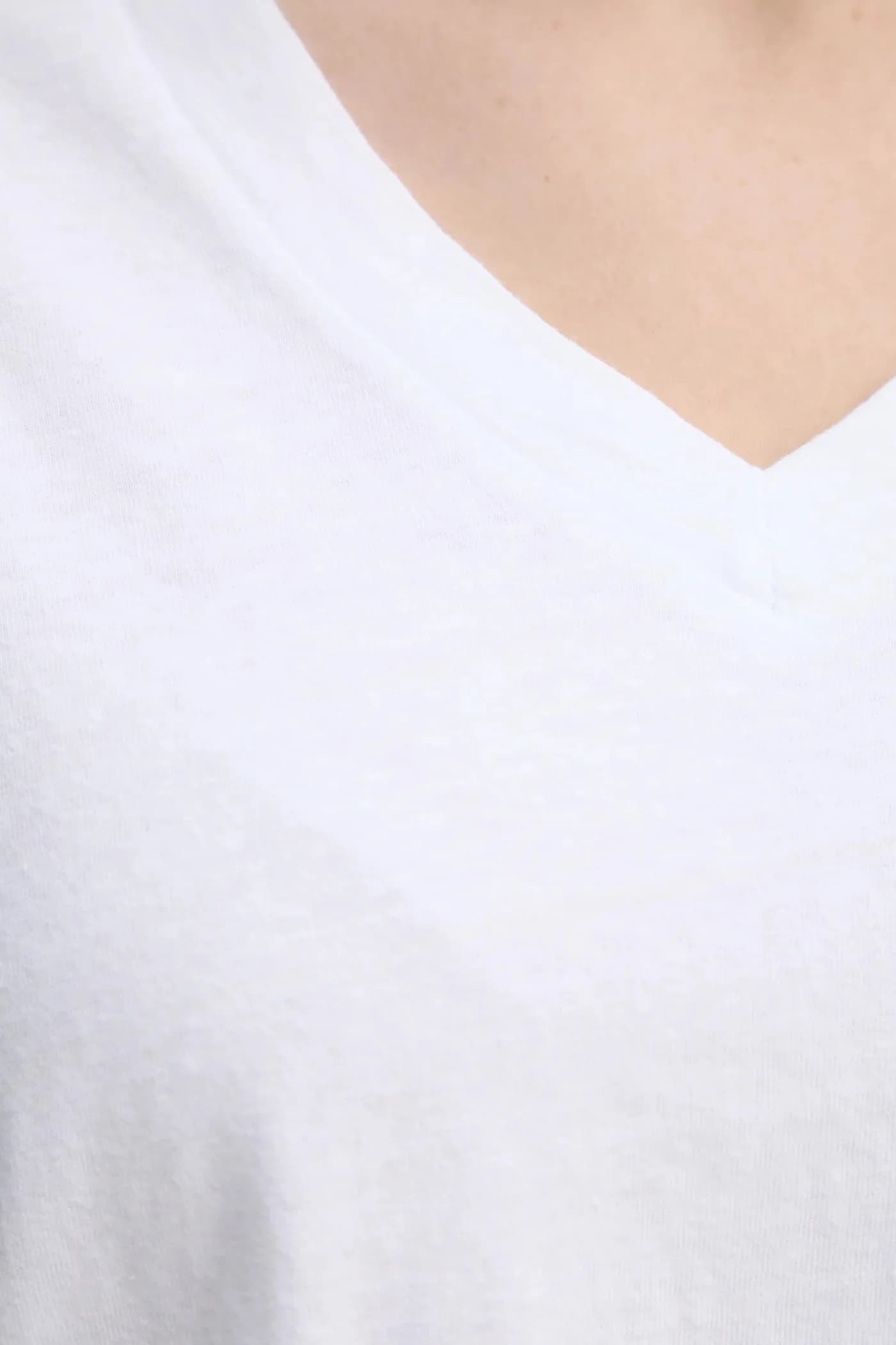 ФУТБОЛКА С ВЫРЕЗНЫМ ВЫРЕЗОМ - фото 5