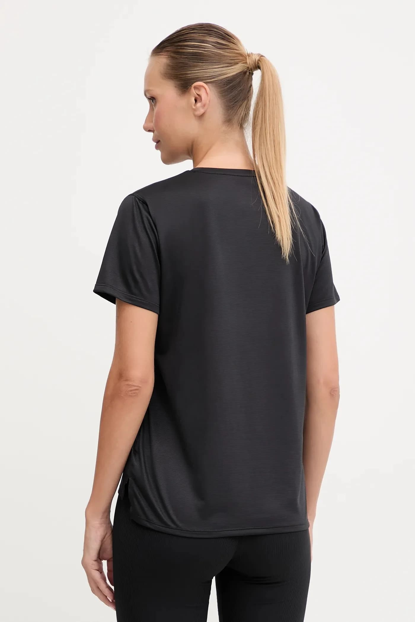 Тренировочная футболка - фото 3