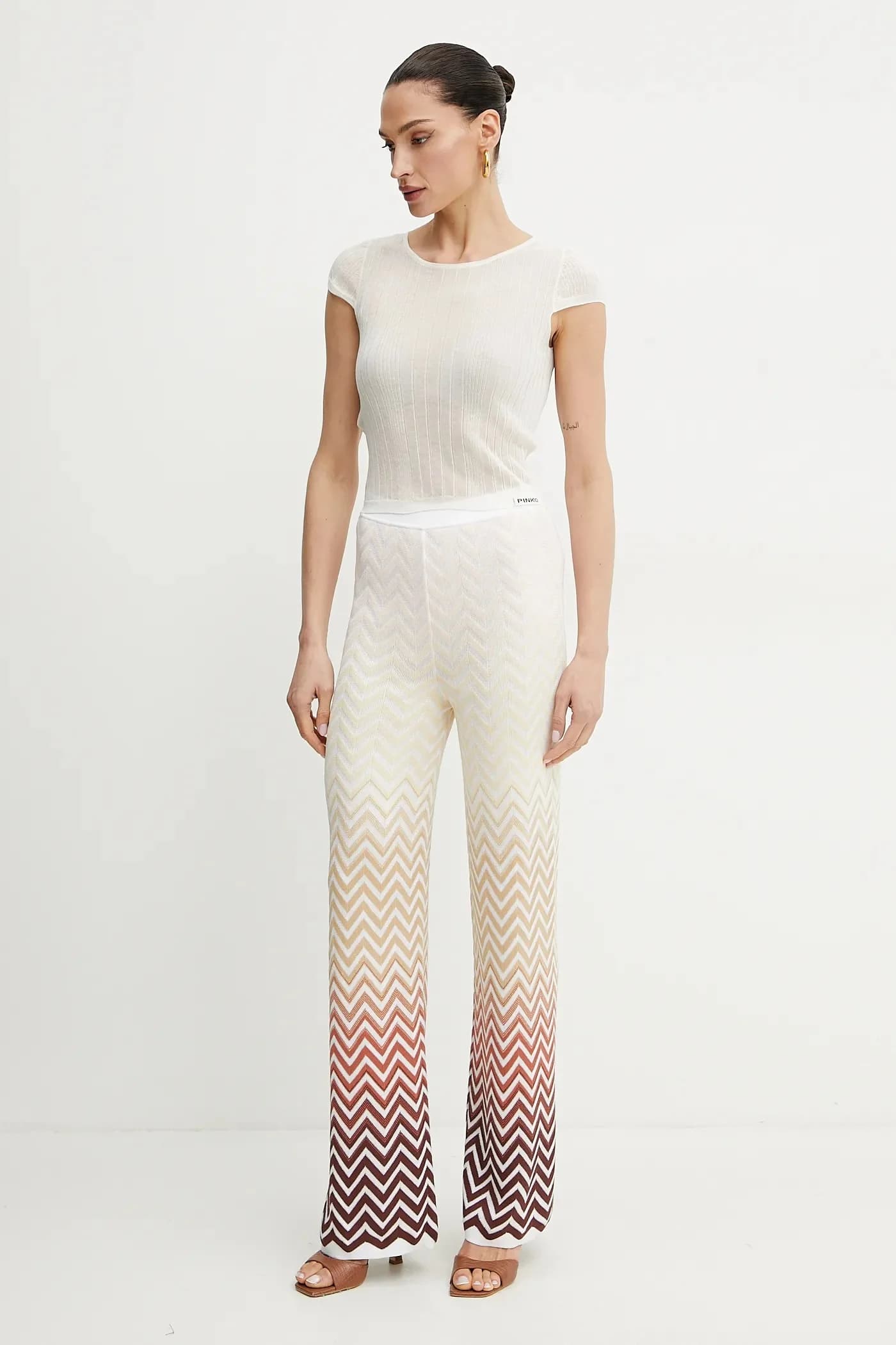 футболка - фото 2