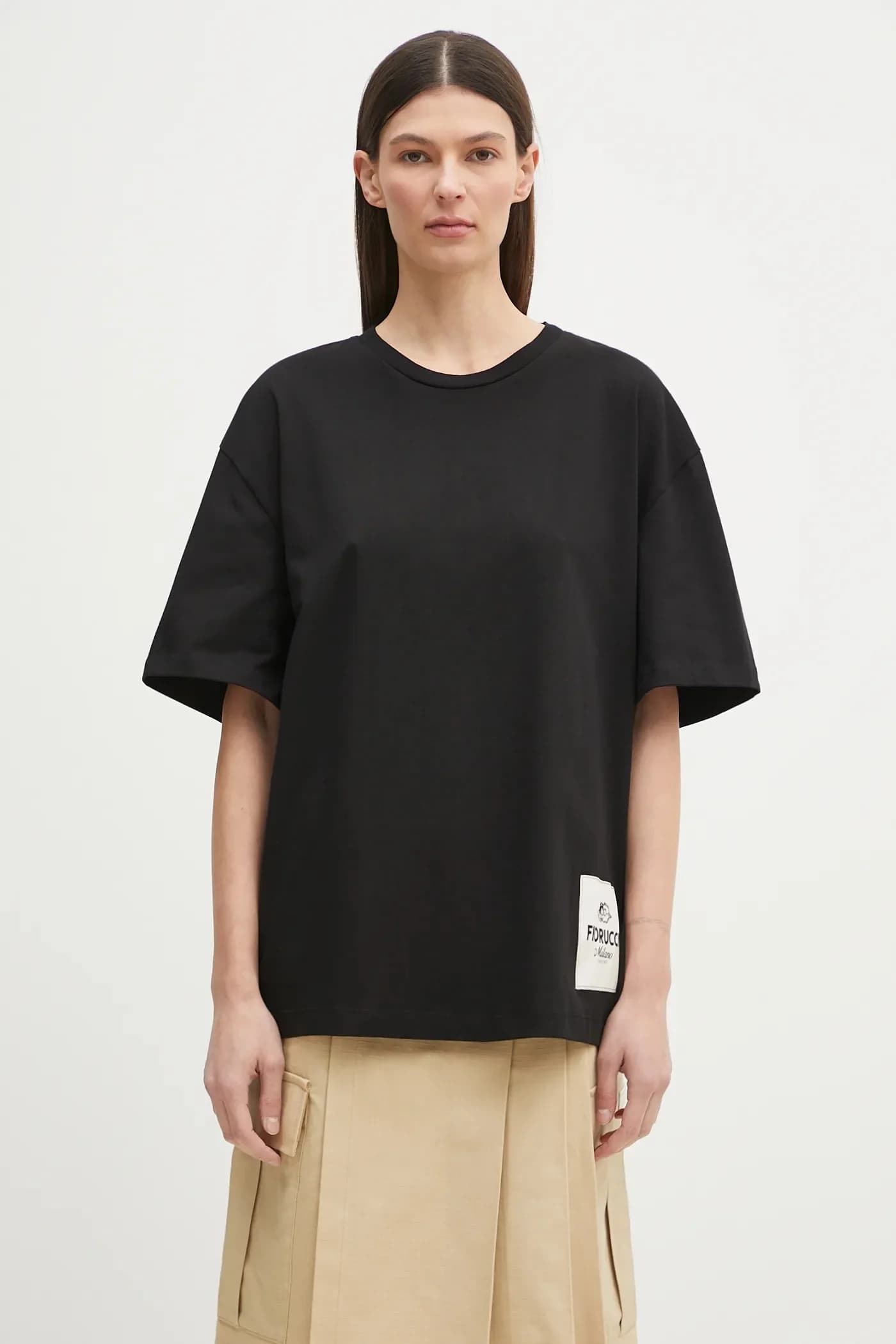 Хлопковая футболка свободного кроя с логотипом - фото 2