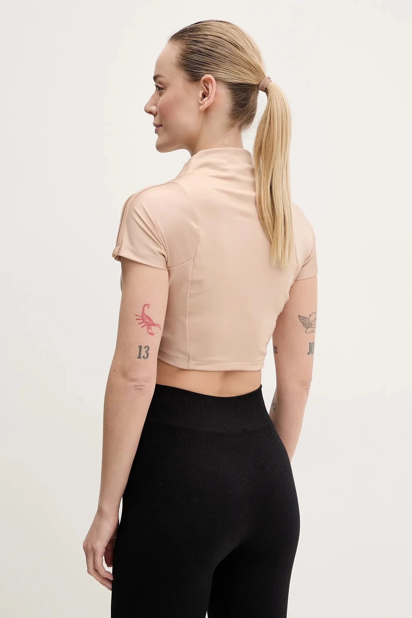 Футболка с укороченным топом на молнии - фото 3