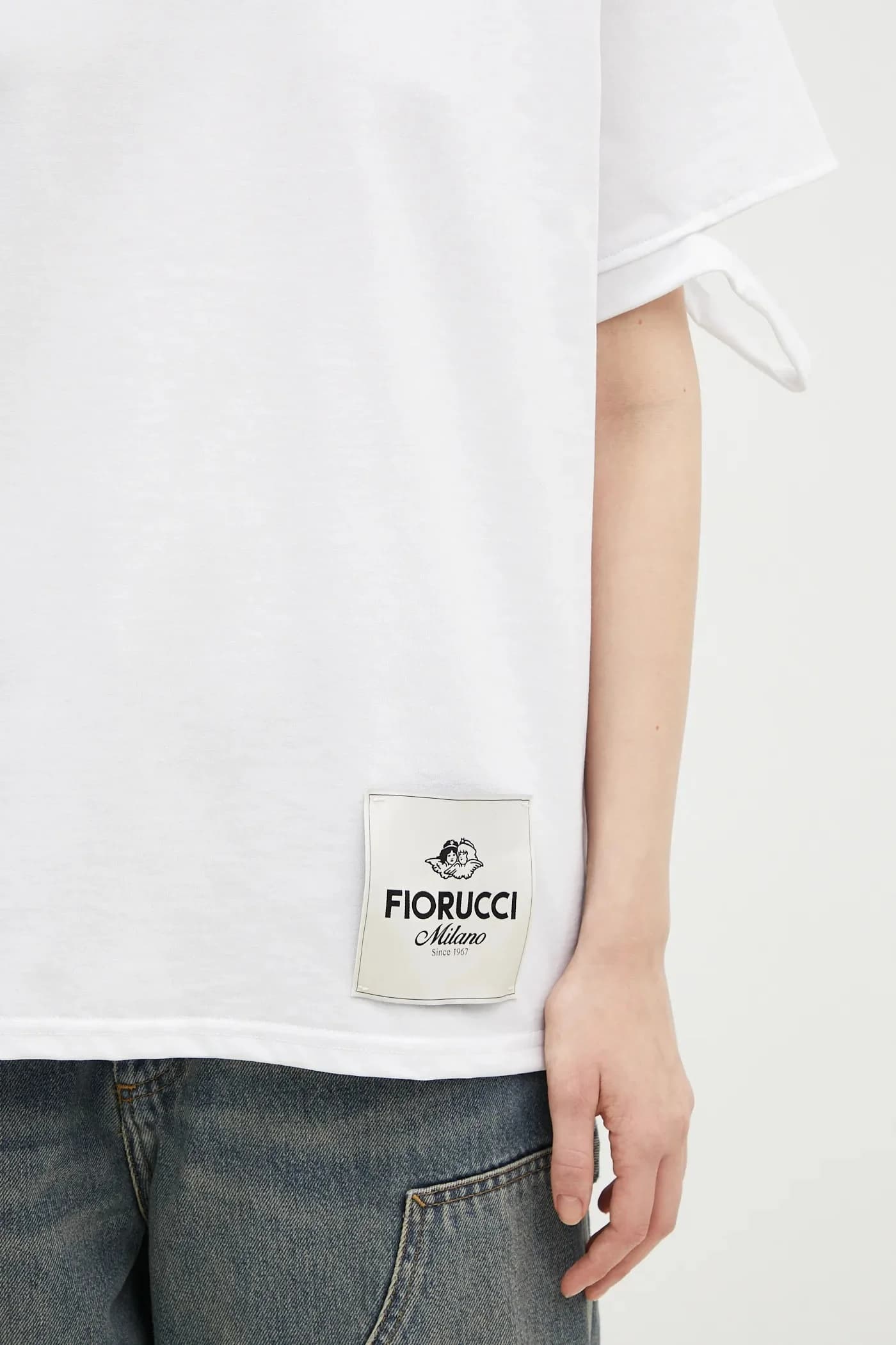 Потертая хлопковая футболка - фото 4