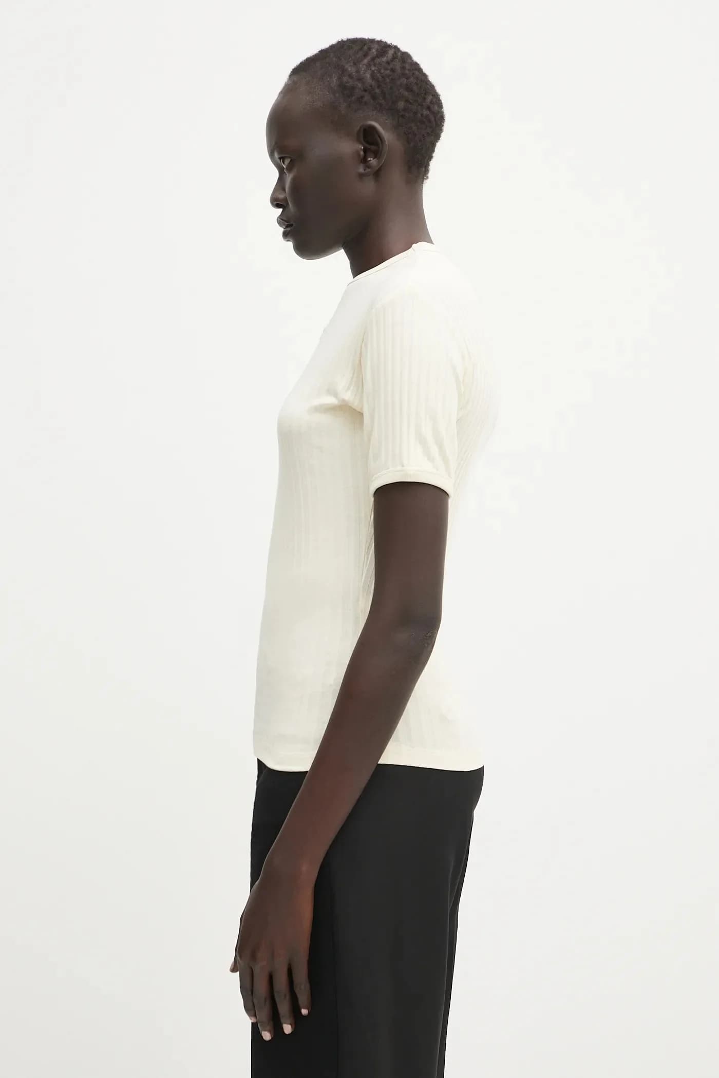 Футболка с изображением движения - фото 2