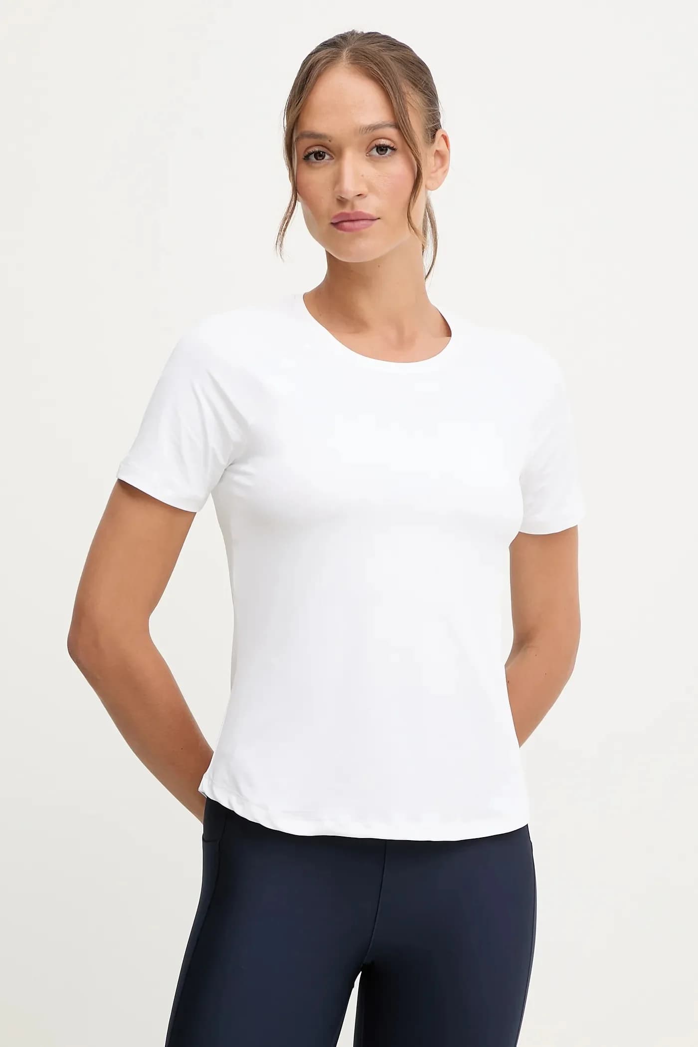 Базовая футболка