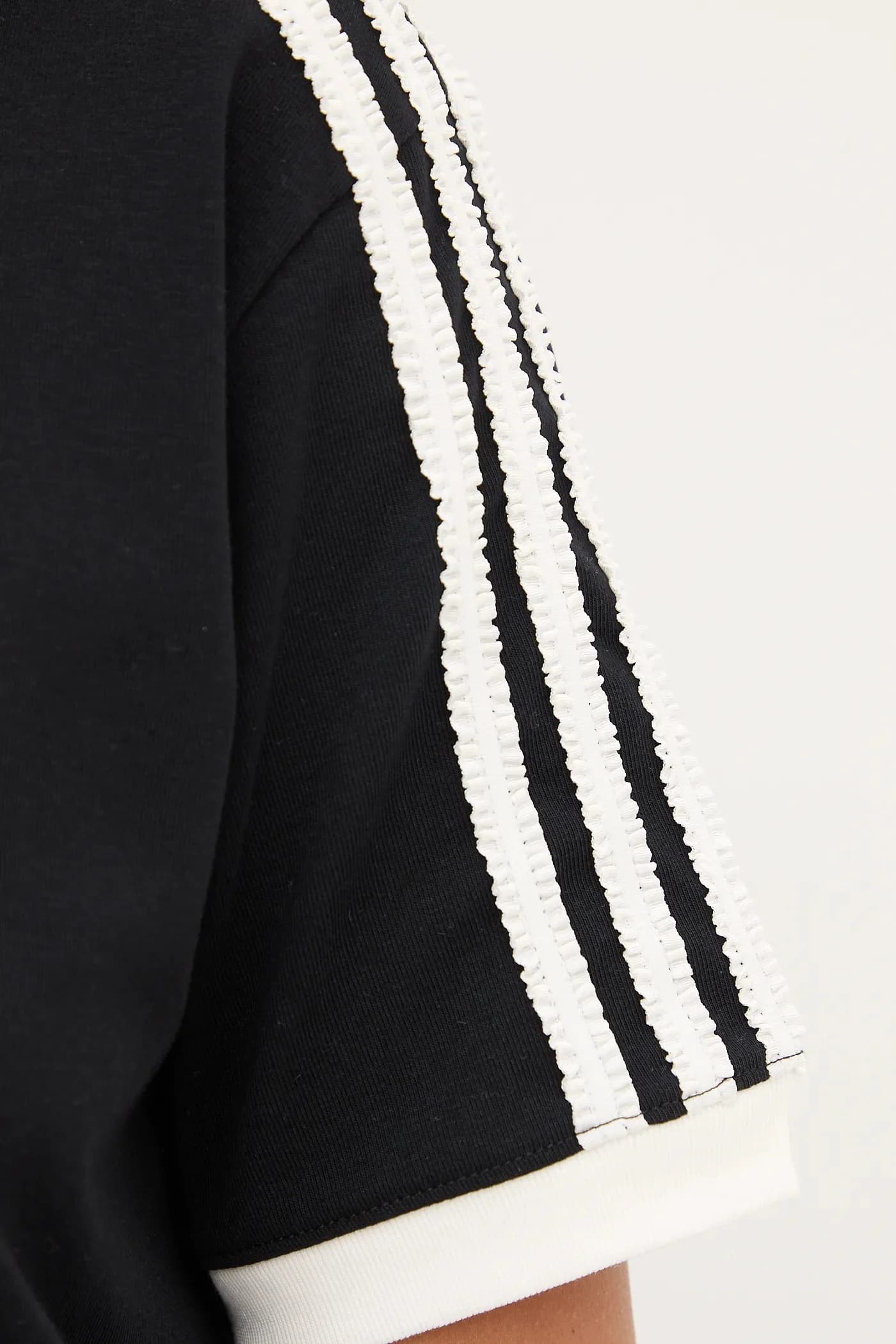 Футболка 3S с рюшами - фото 5