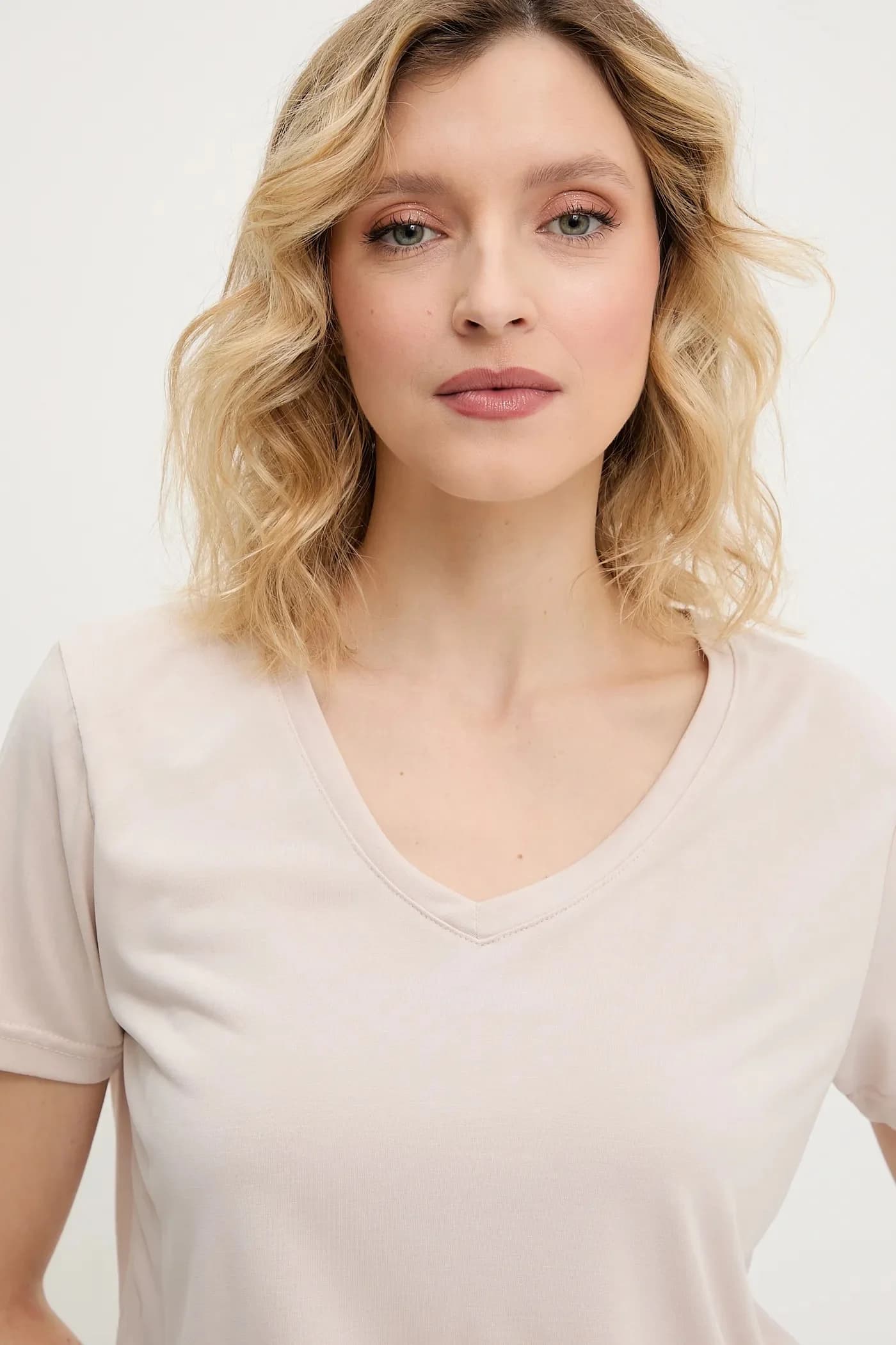 Модальная футболка - фото 4