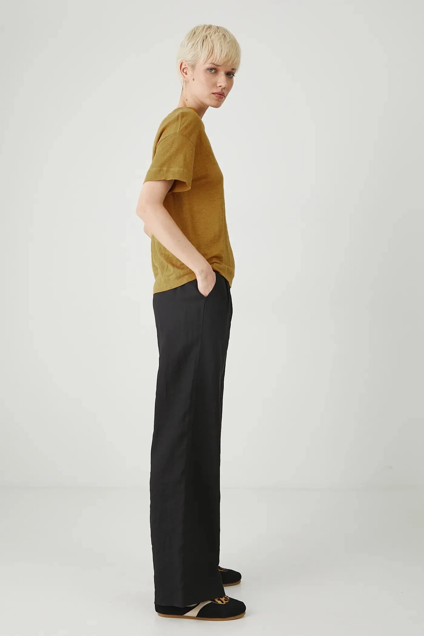 Льняная футболка - фото 2