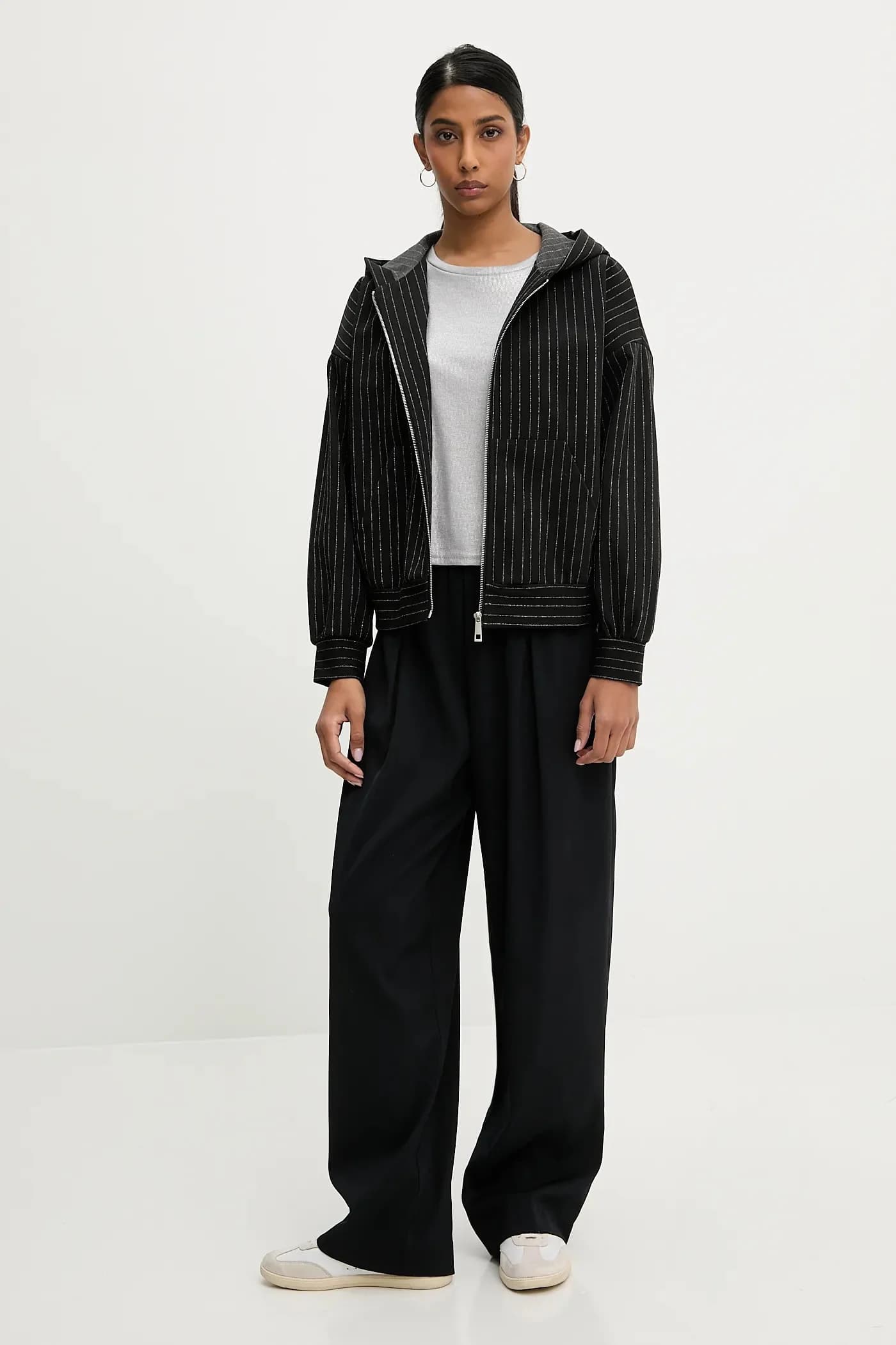 футболка - фото 2