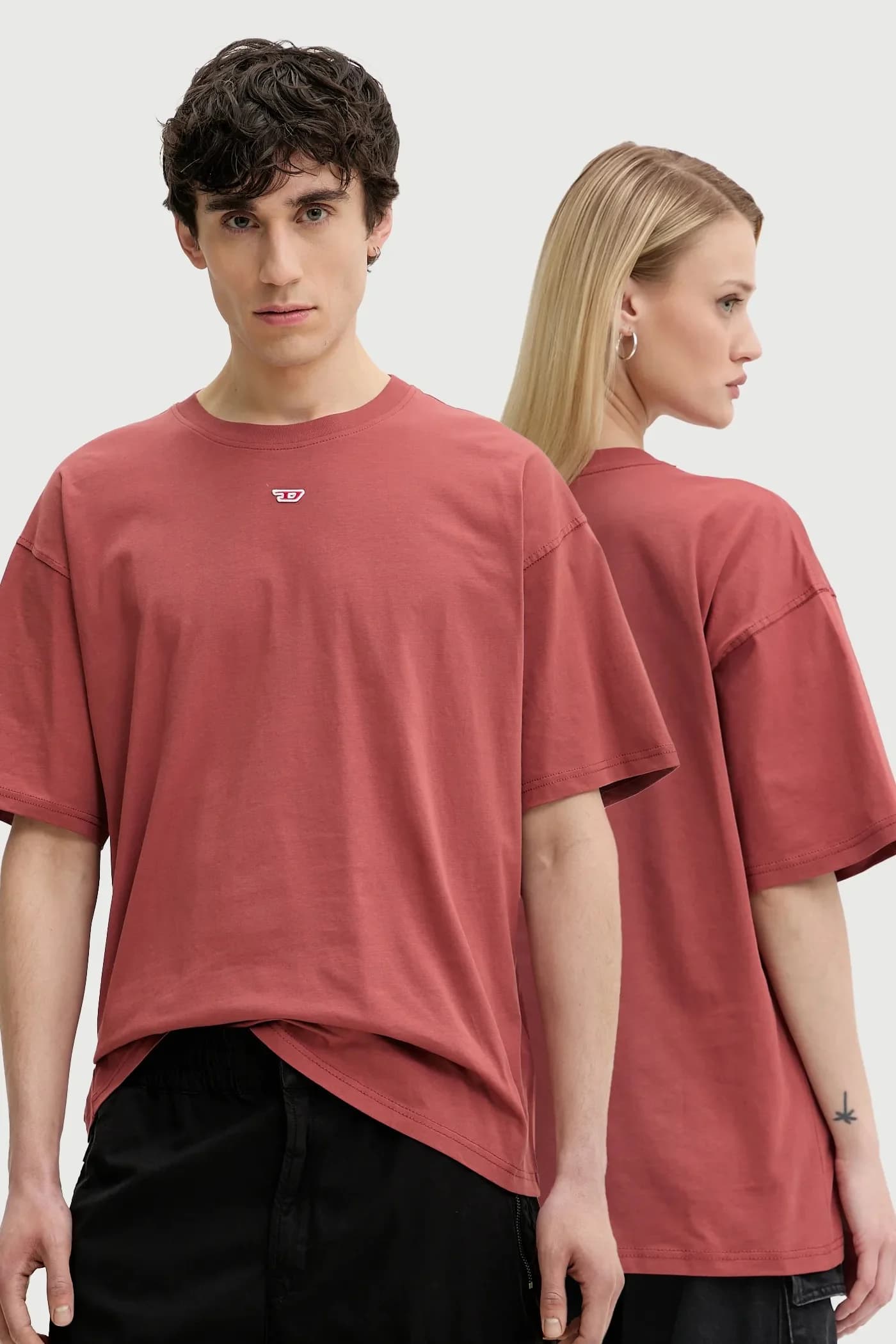 Хлопковая футболка T-BOXT-D