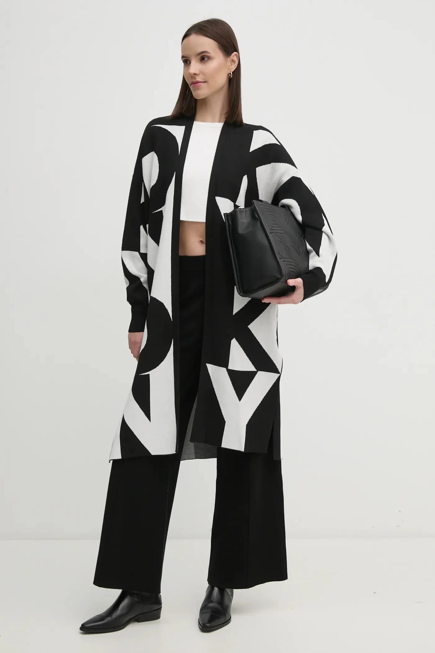 футболка - фото 2