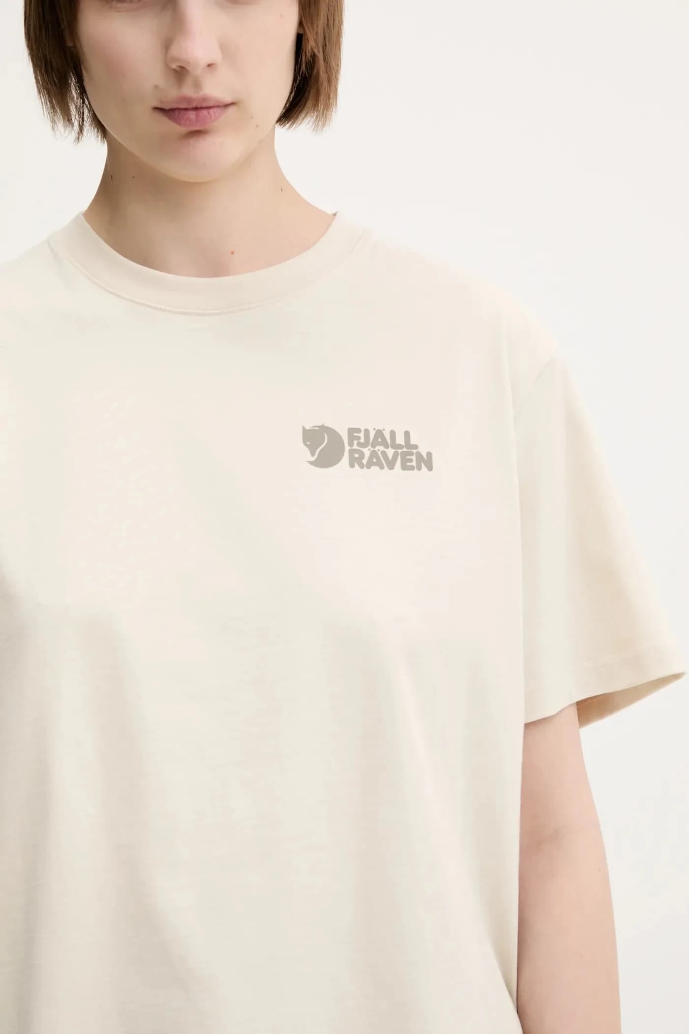 Классическая футболка из плотного хлопка - фото 8