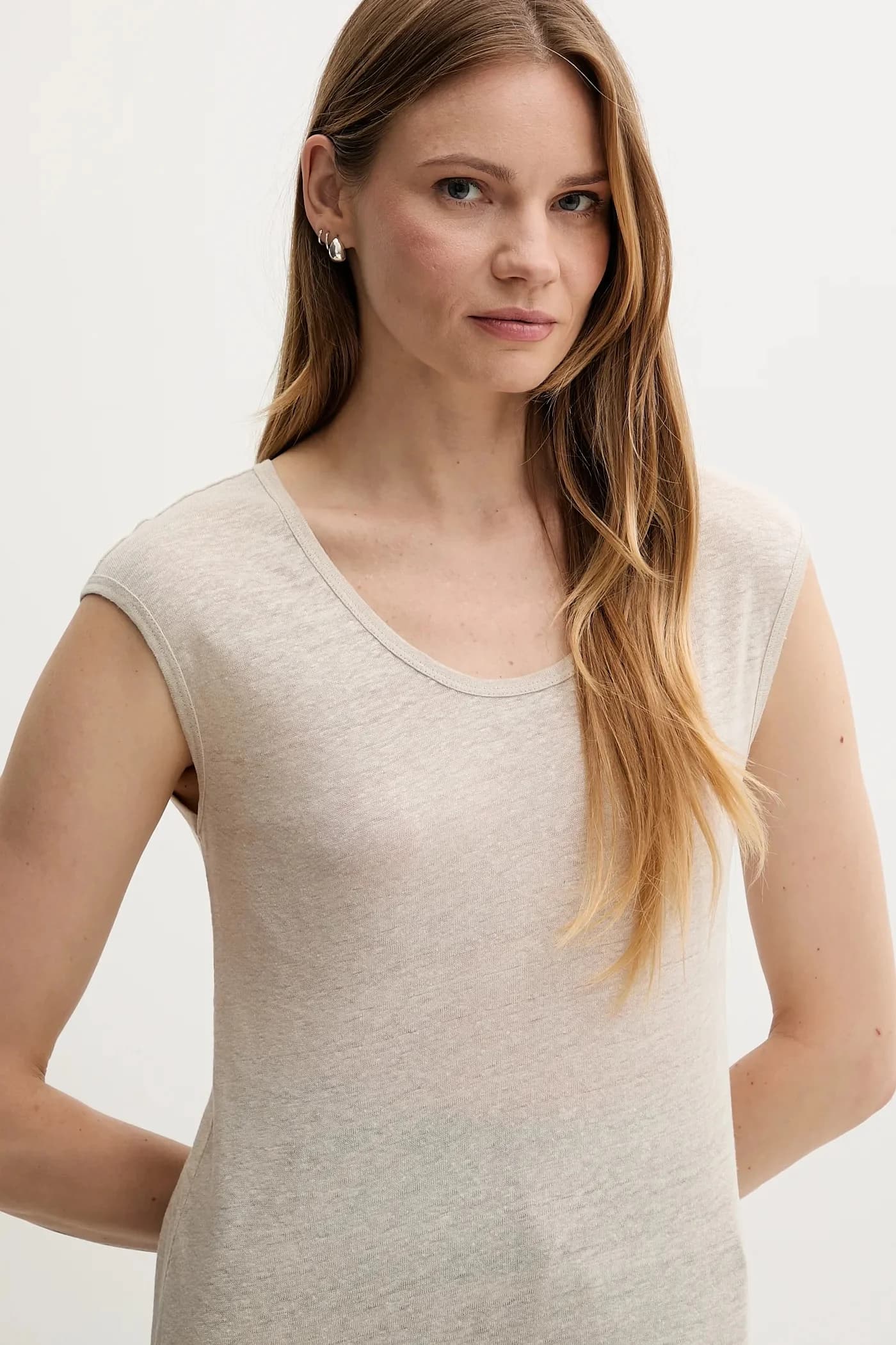 Льняная футболка - фото 4