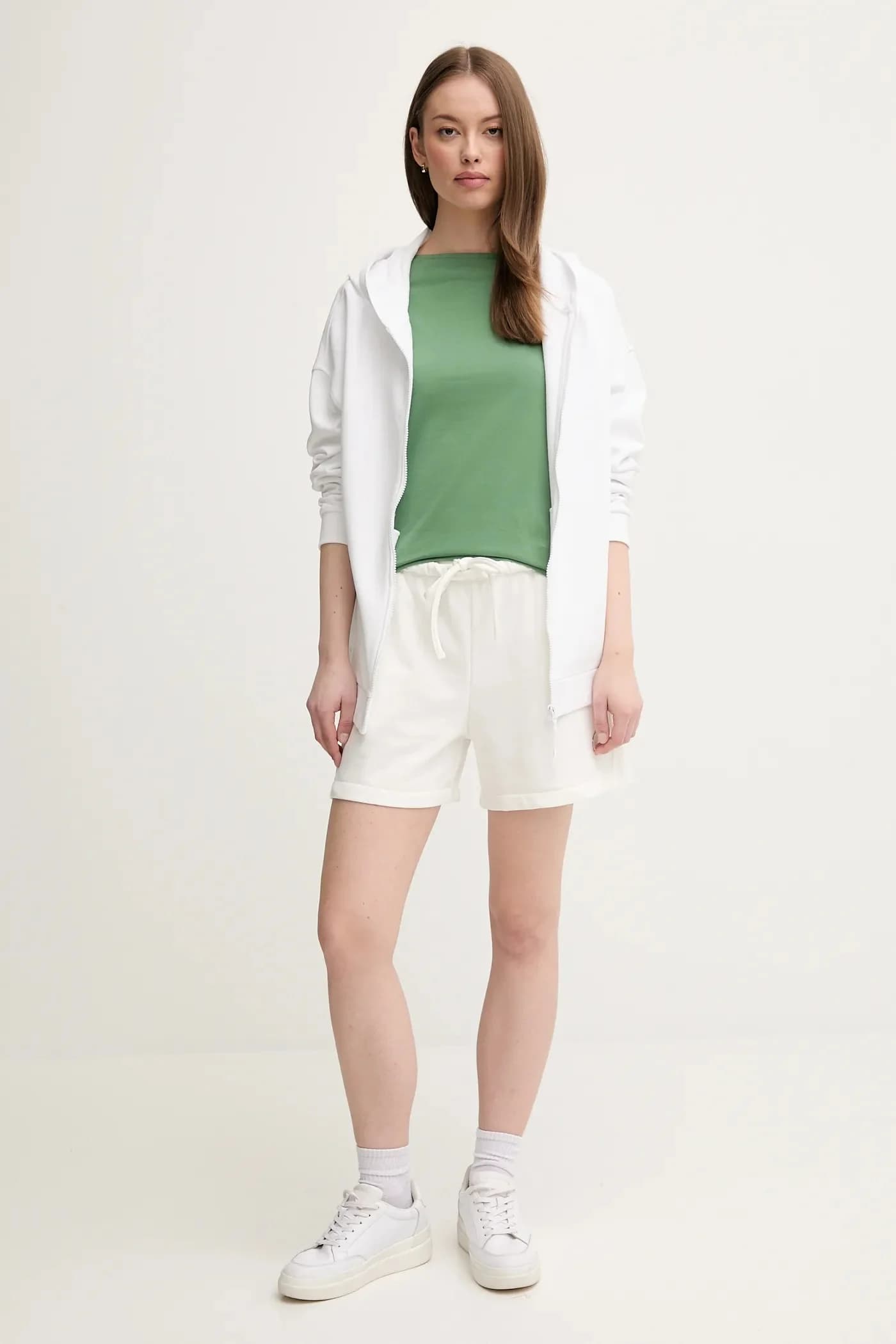 футболка - фото 2