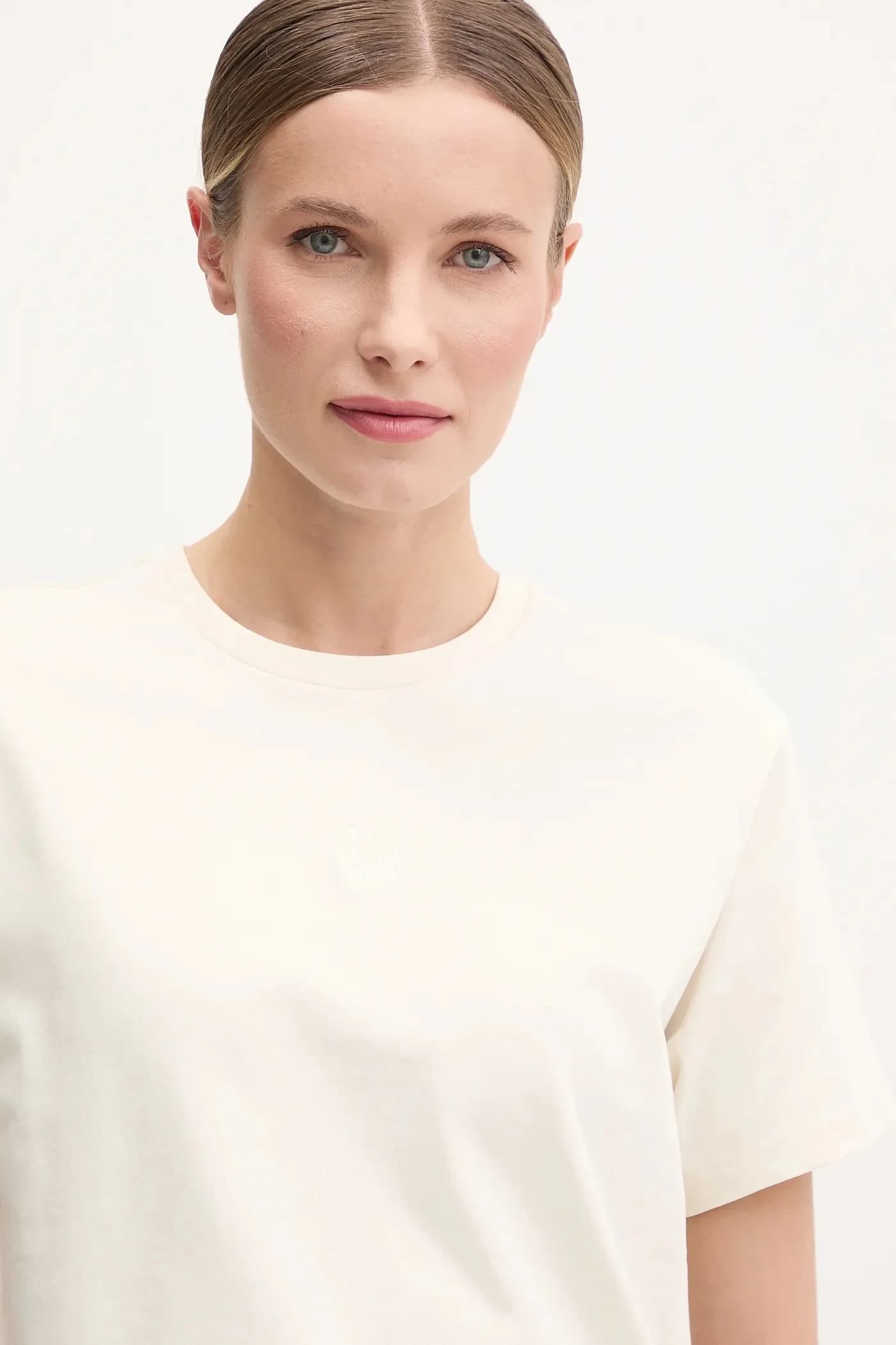 Свободная хлопковая футболка - фото 4