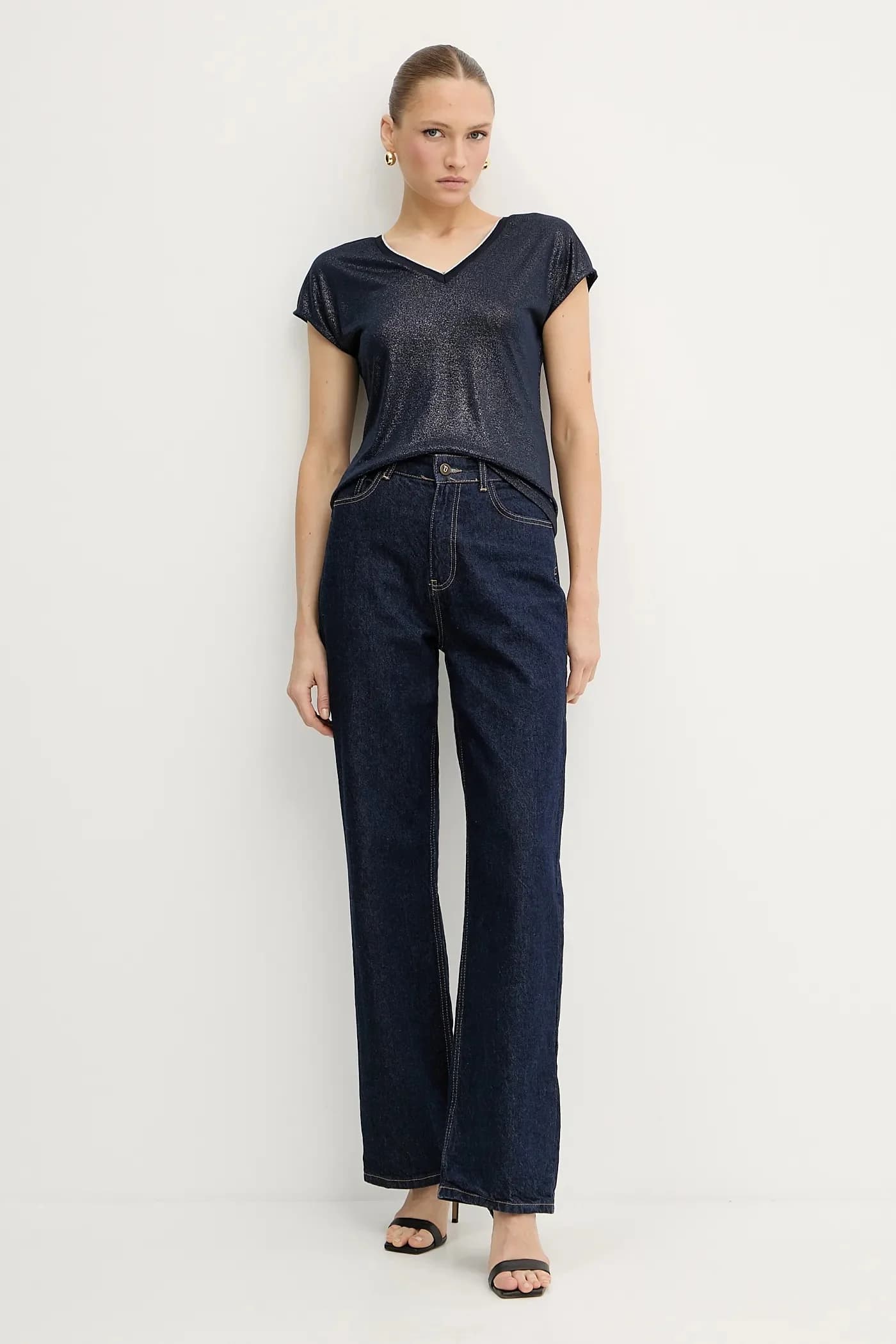 футболка - фото 2