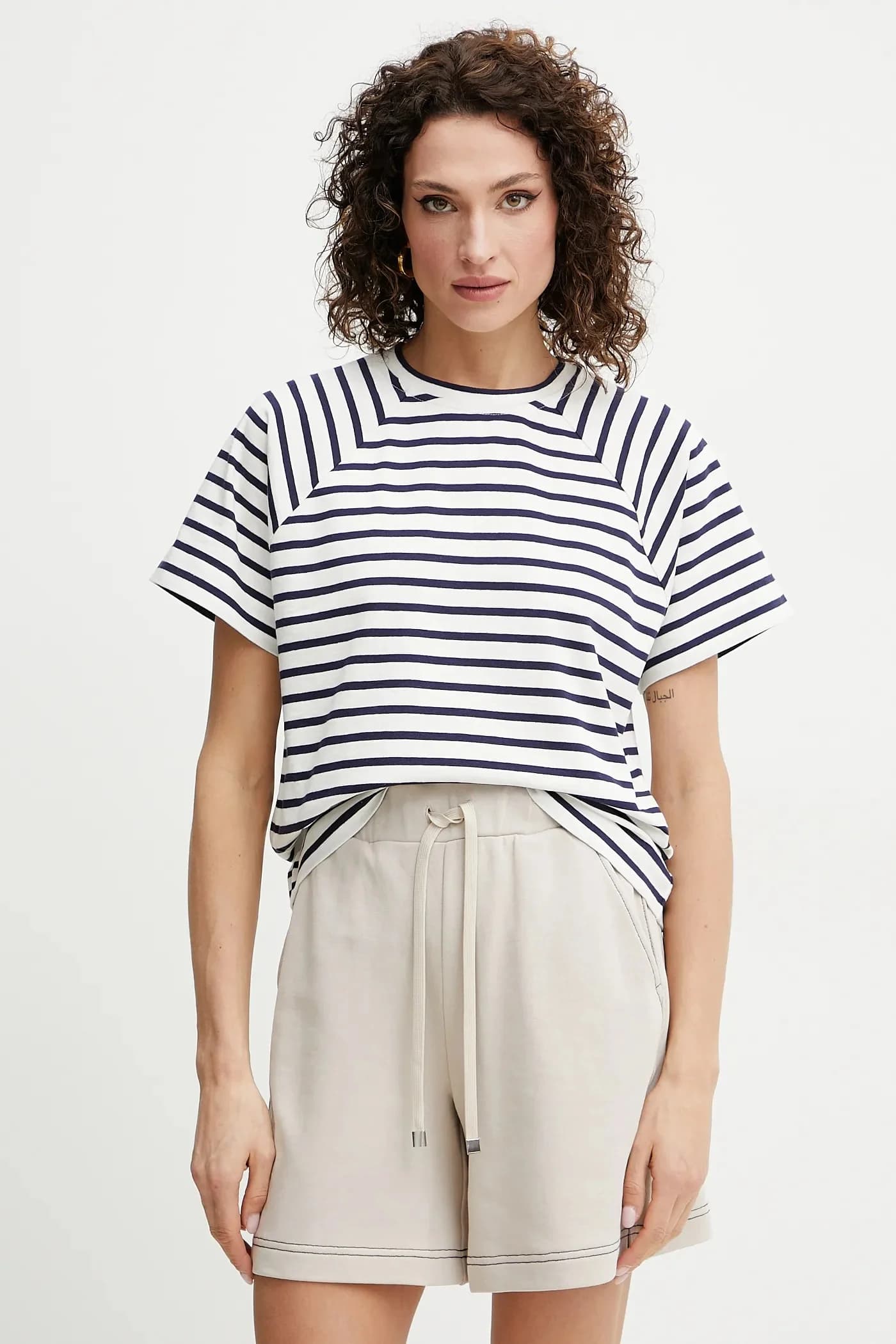 Футболка из смесового льна