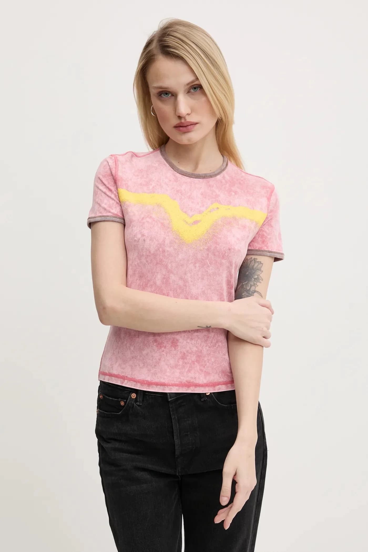 Футболка T-UNCUTIE-LONG-Q3 ФУТБОЛКА