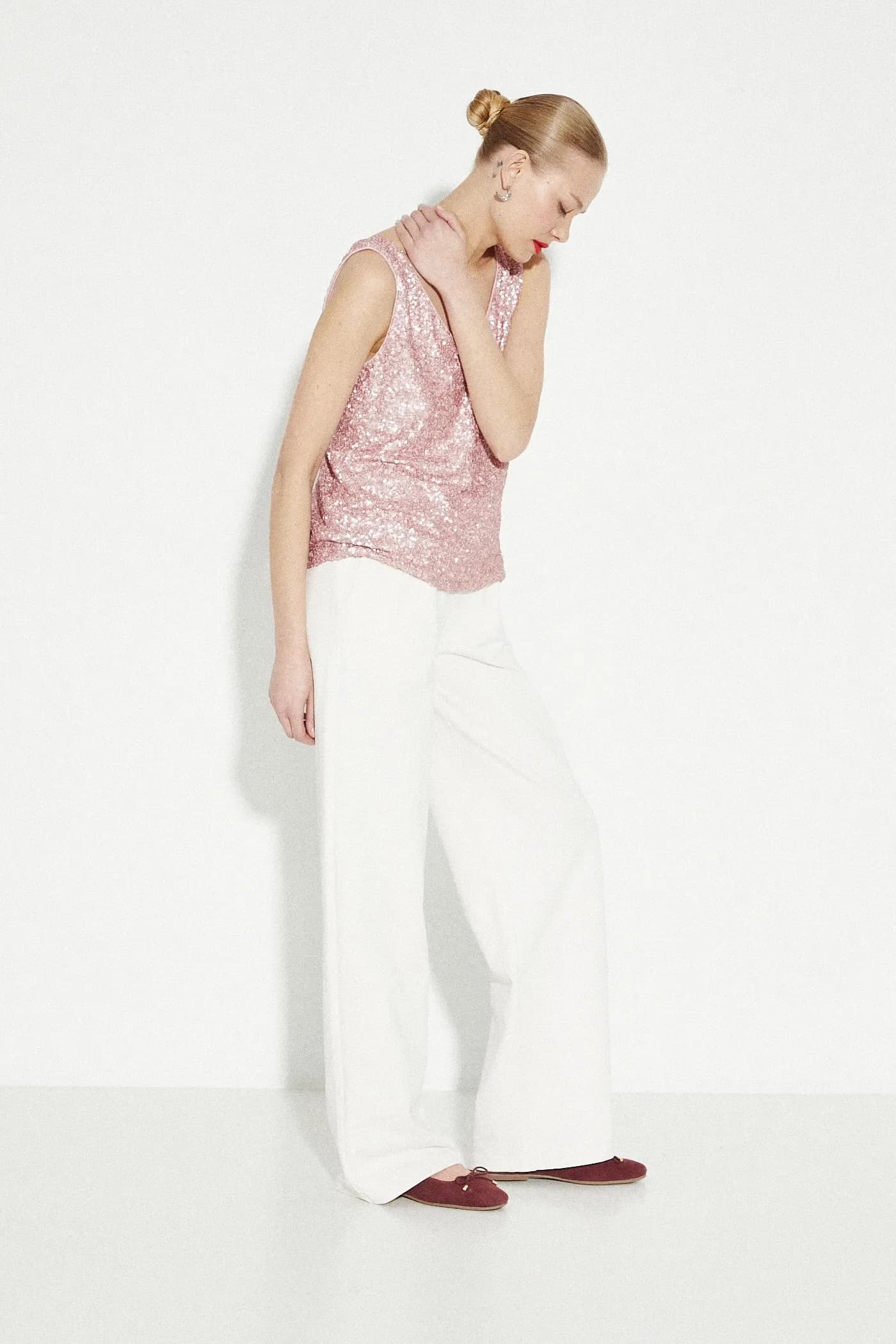 Замшевые балетки - фото 7