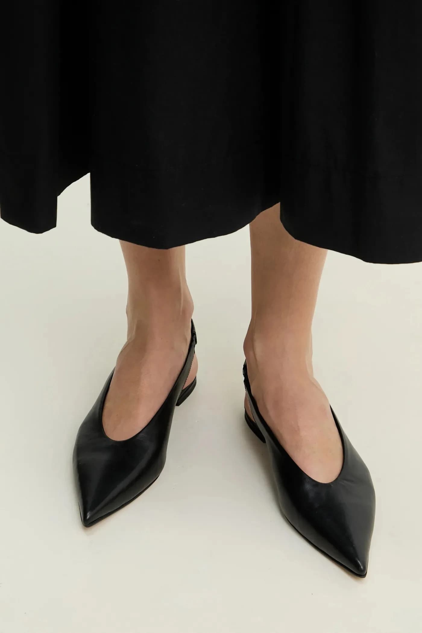 Кожаные балетки - фото 7