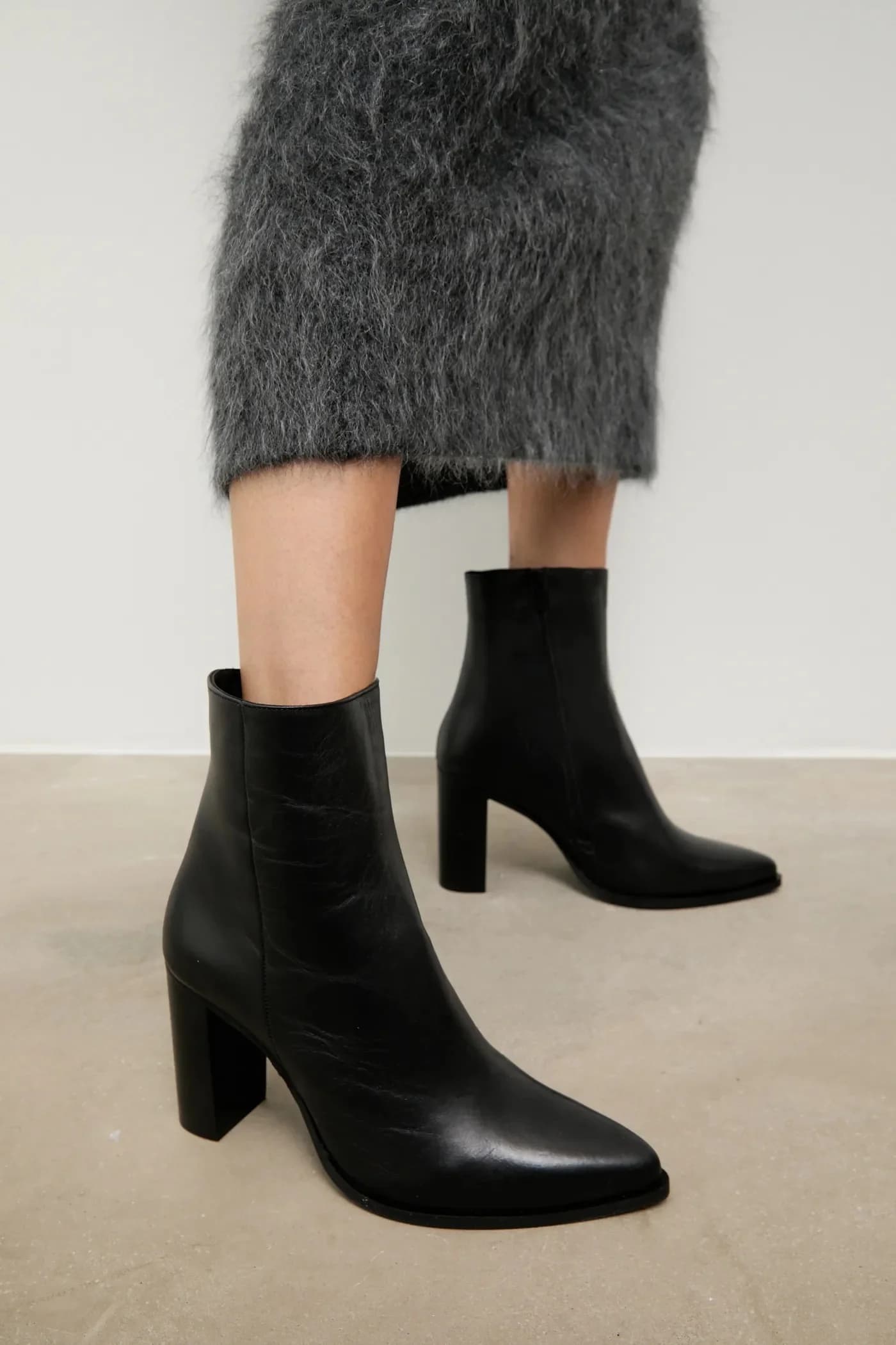 Кожаные ботильоны - фото 6