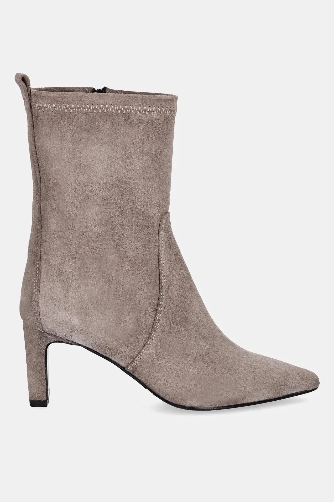 Замшевые ботильоны - фото 3