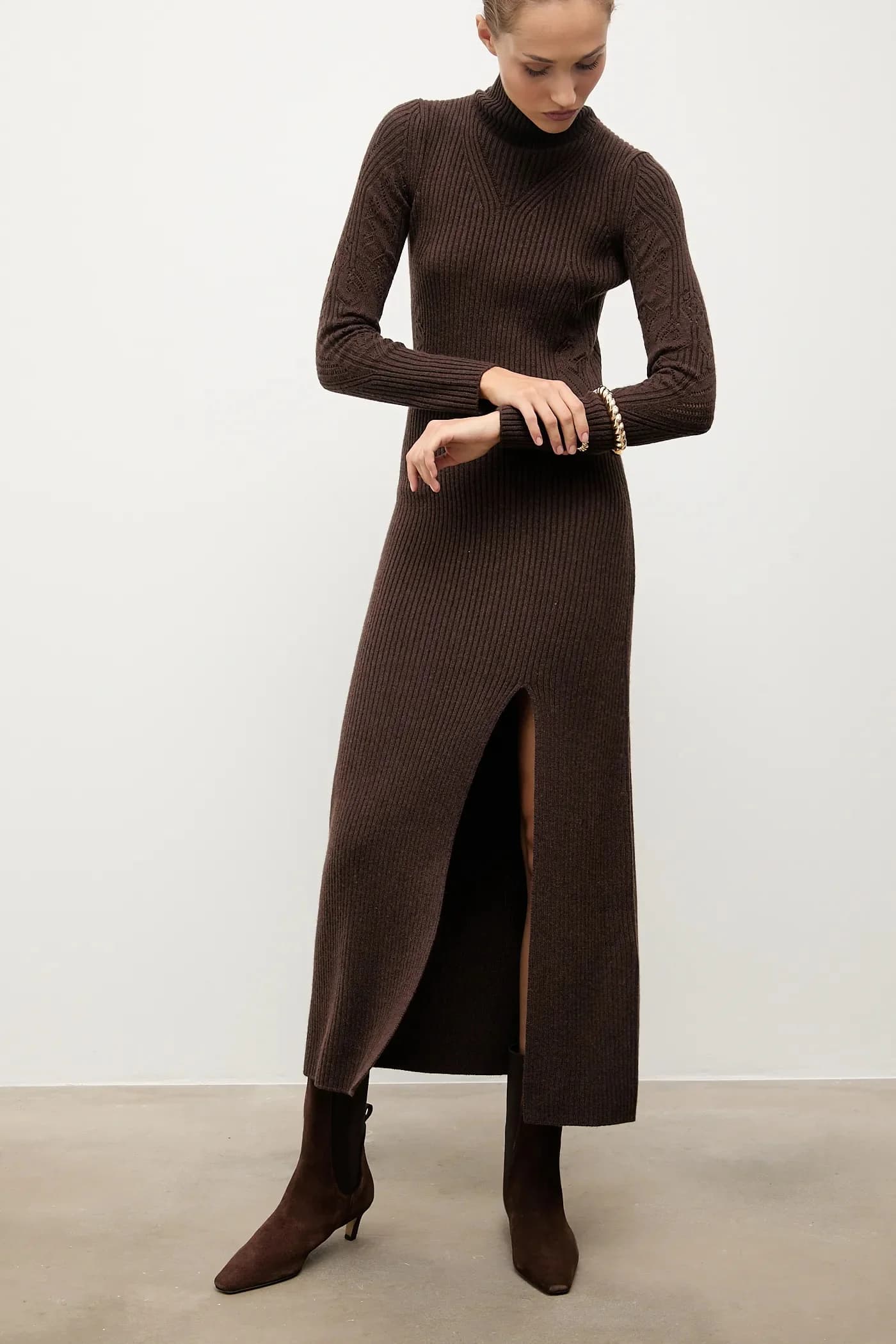 Замшевые ботильоны - фото 6