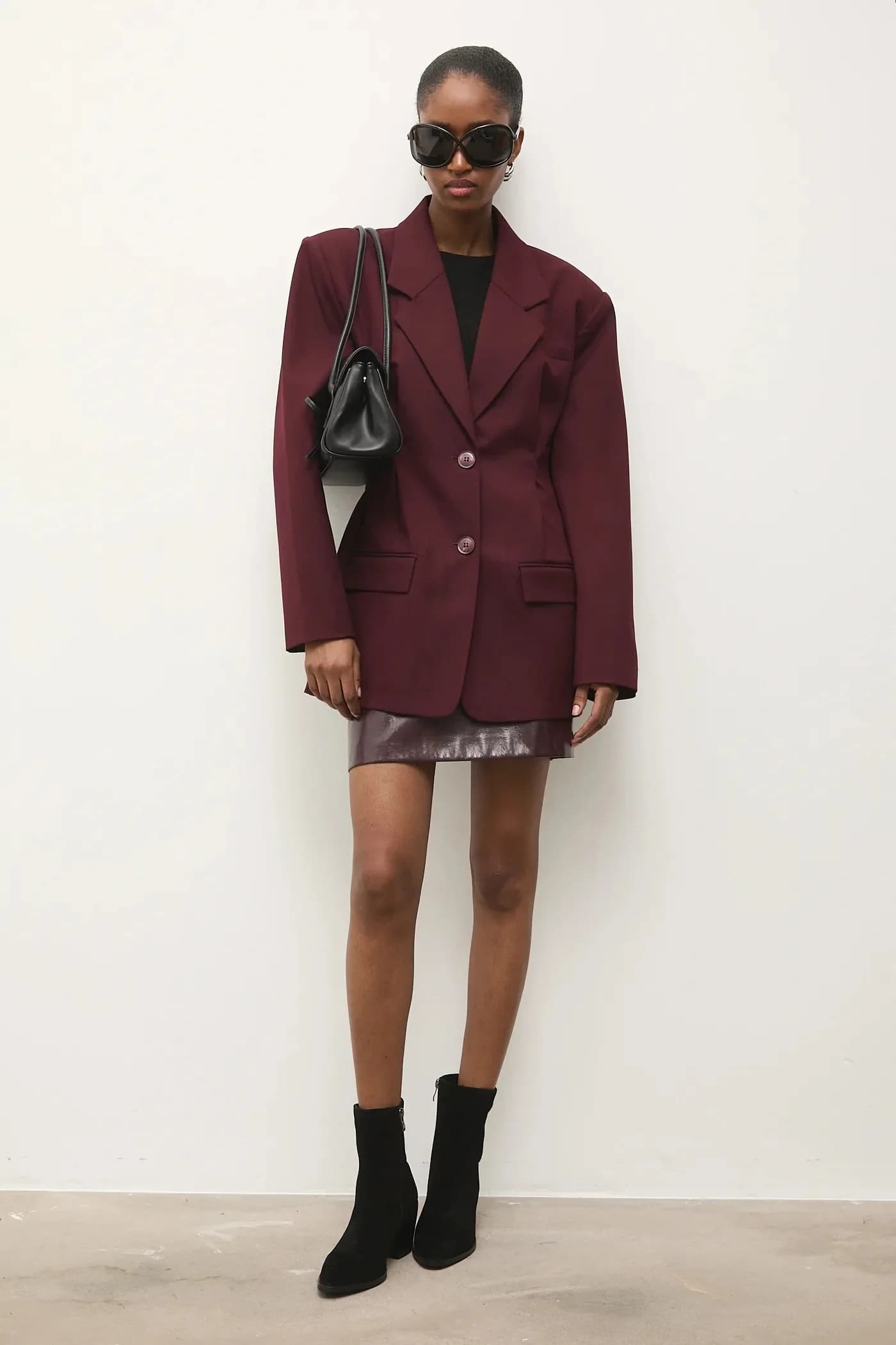 Замшевые ботильоны - фото 7