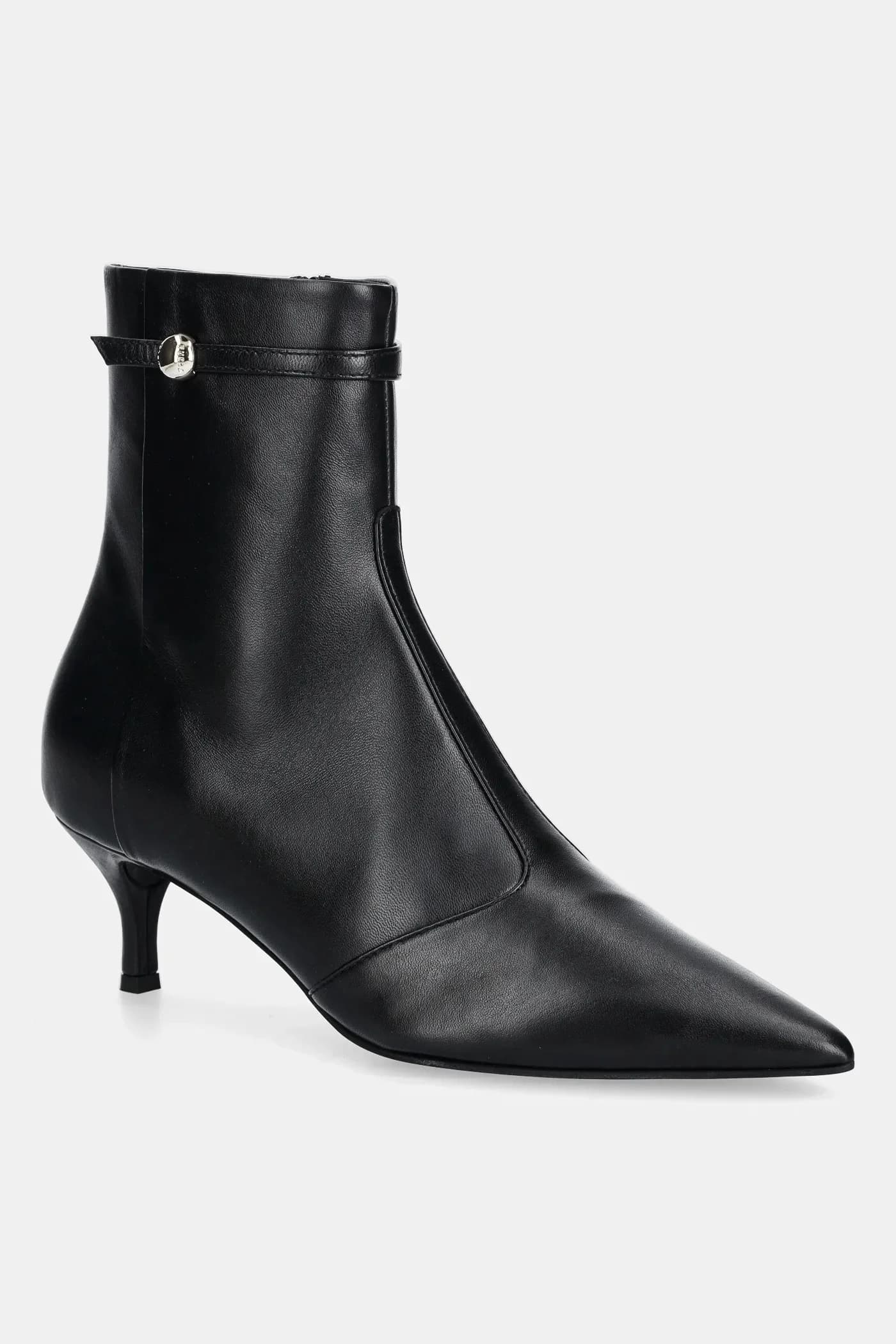 Кожаные ботинки Sfera Ankle Boot