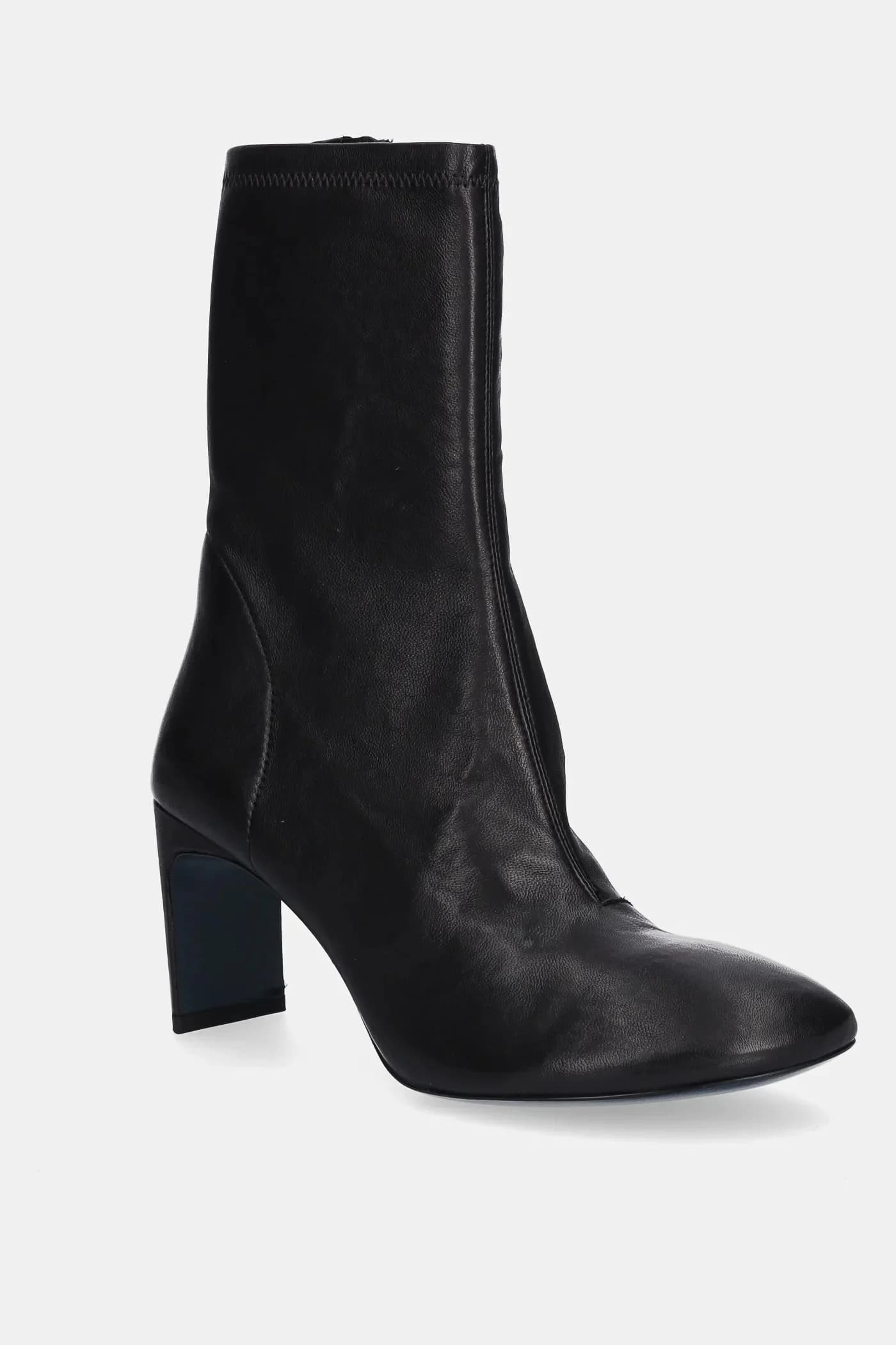 Кожаные ботильоны