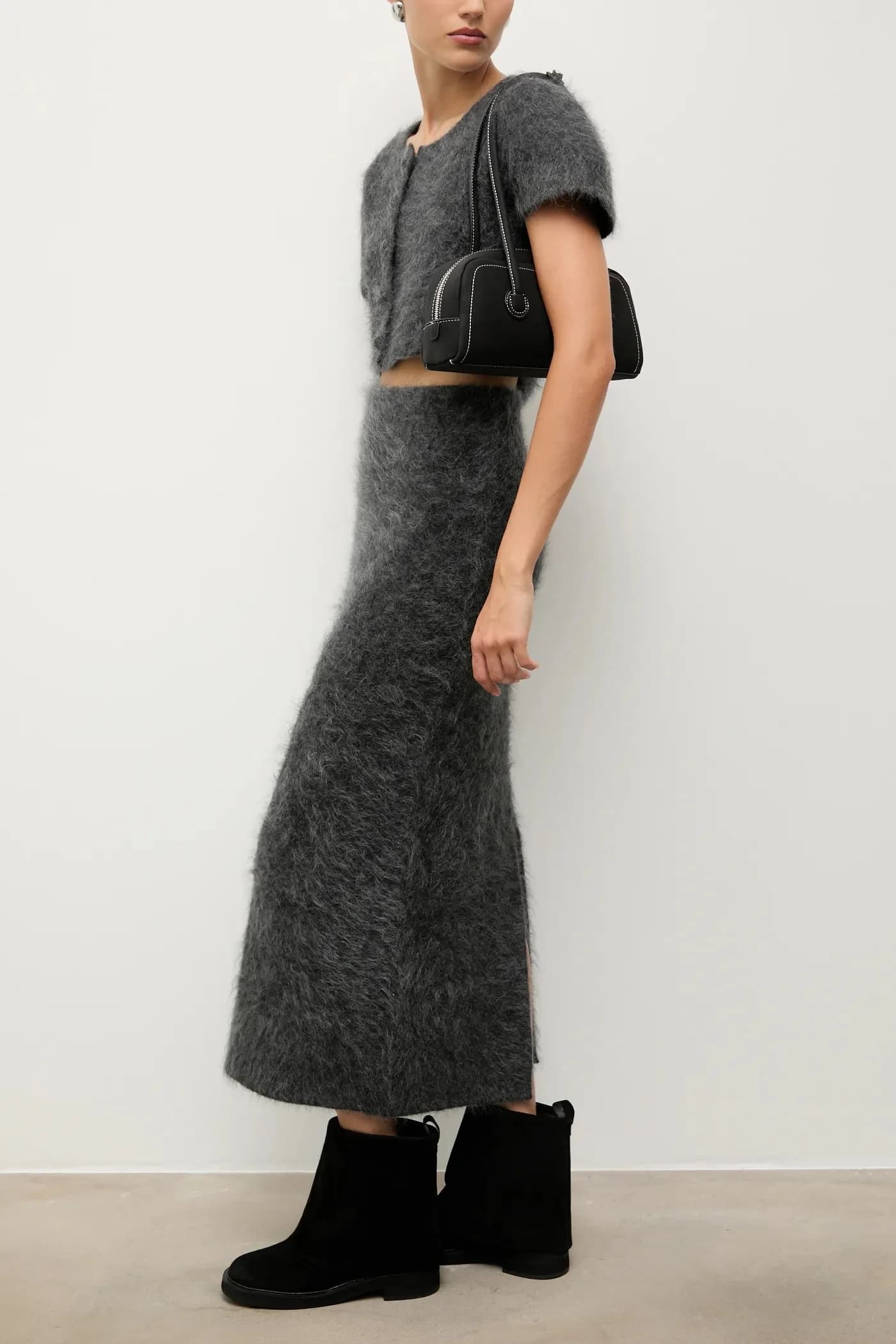 Замшевые ботильоны - фото 7