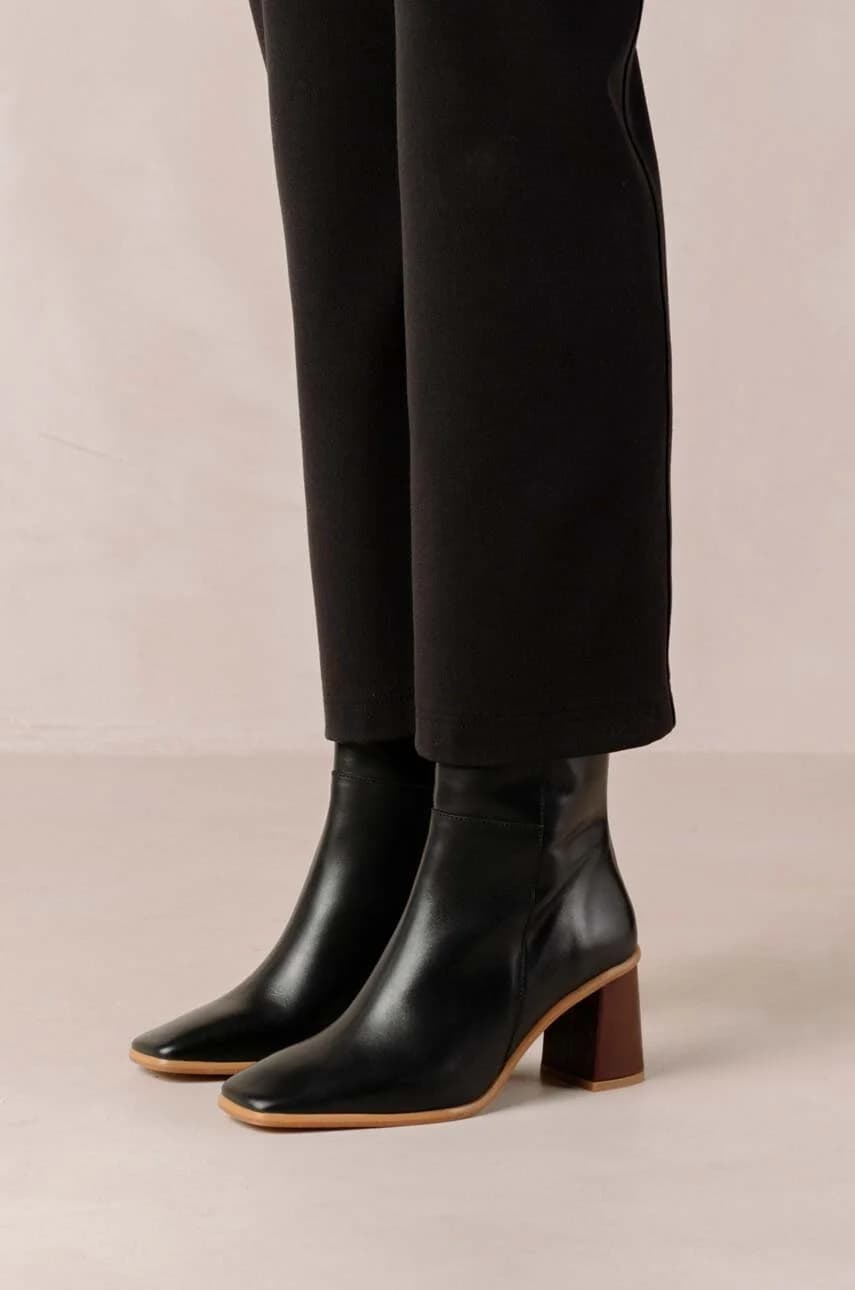 кожаные ботильоны West - фото 7