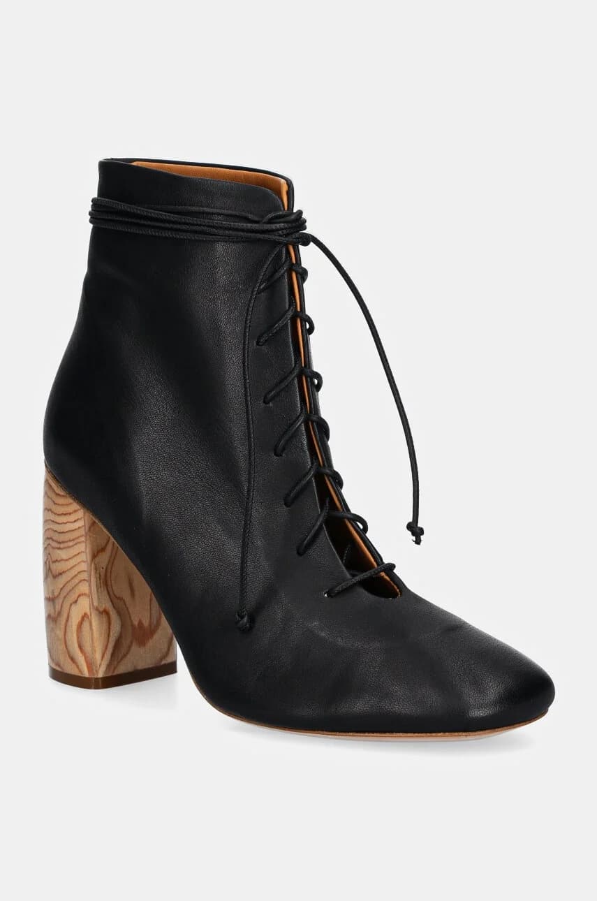 Кожаные ботильоны