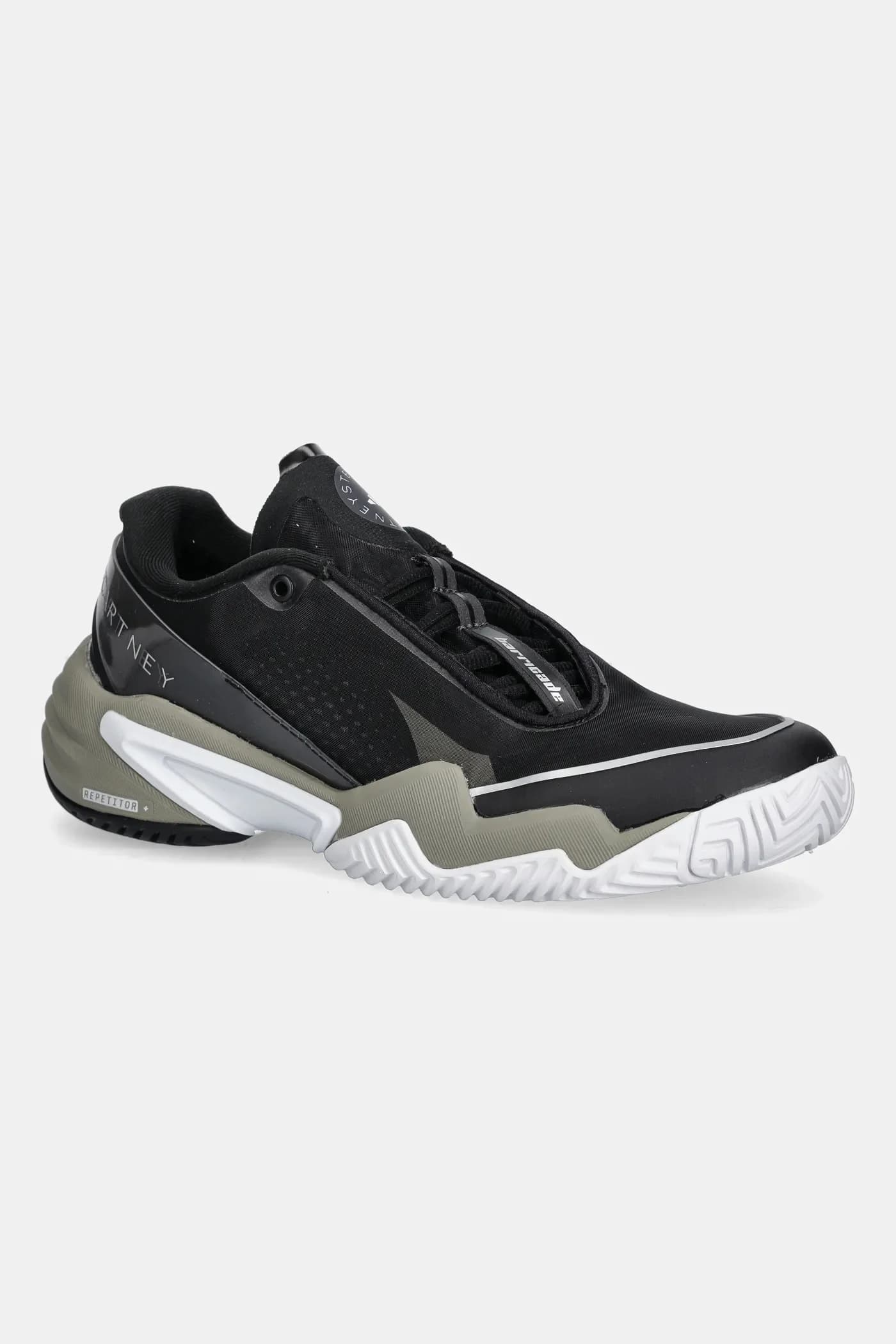 Кроссовки для тренировок по баррикаде