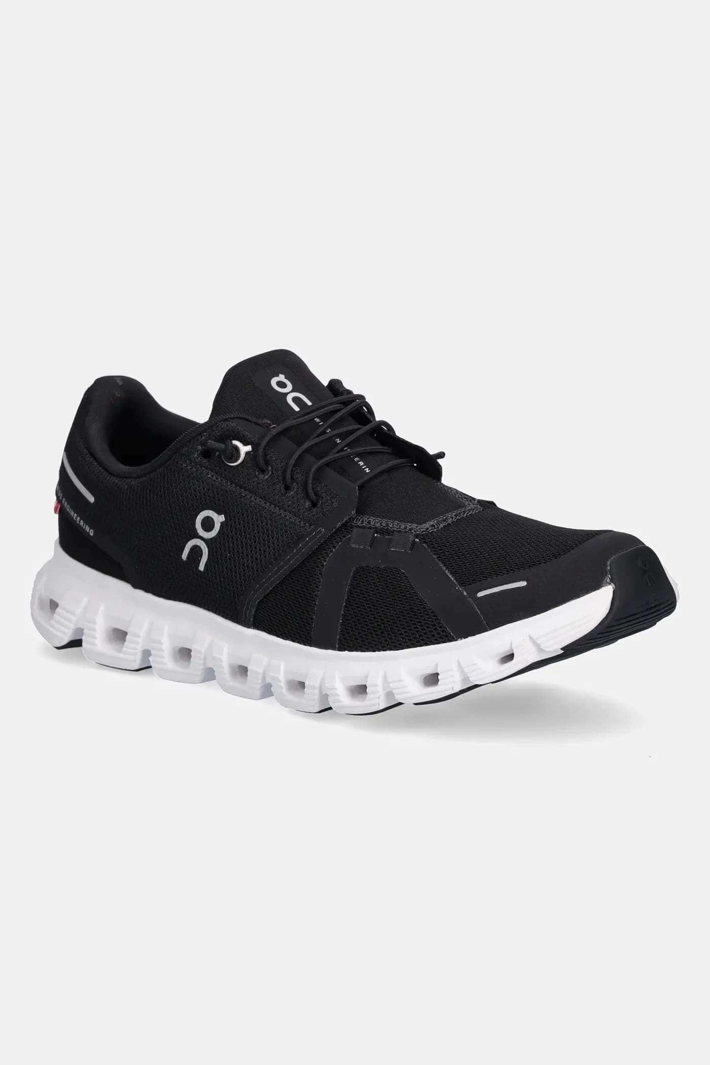 кроссовки CLOUD 6