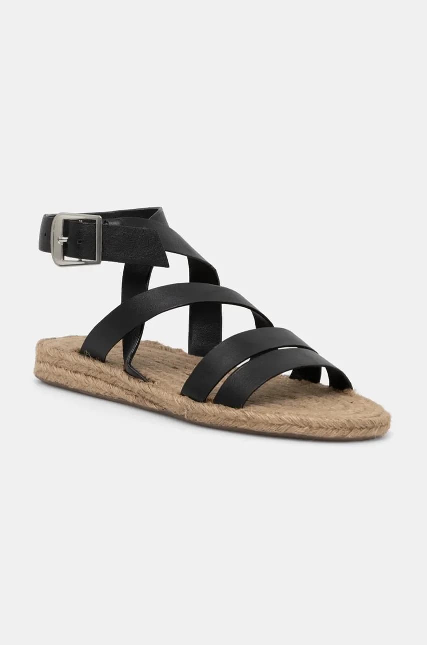 Кожаные сандалии