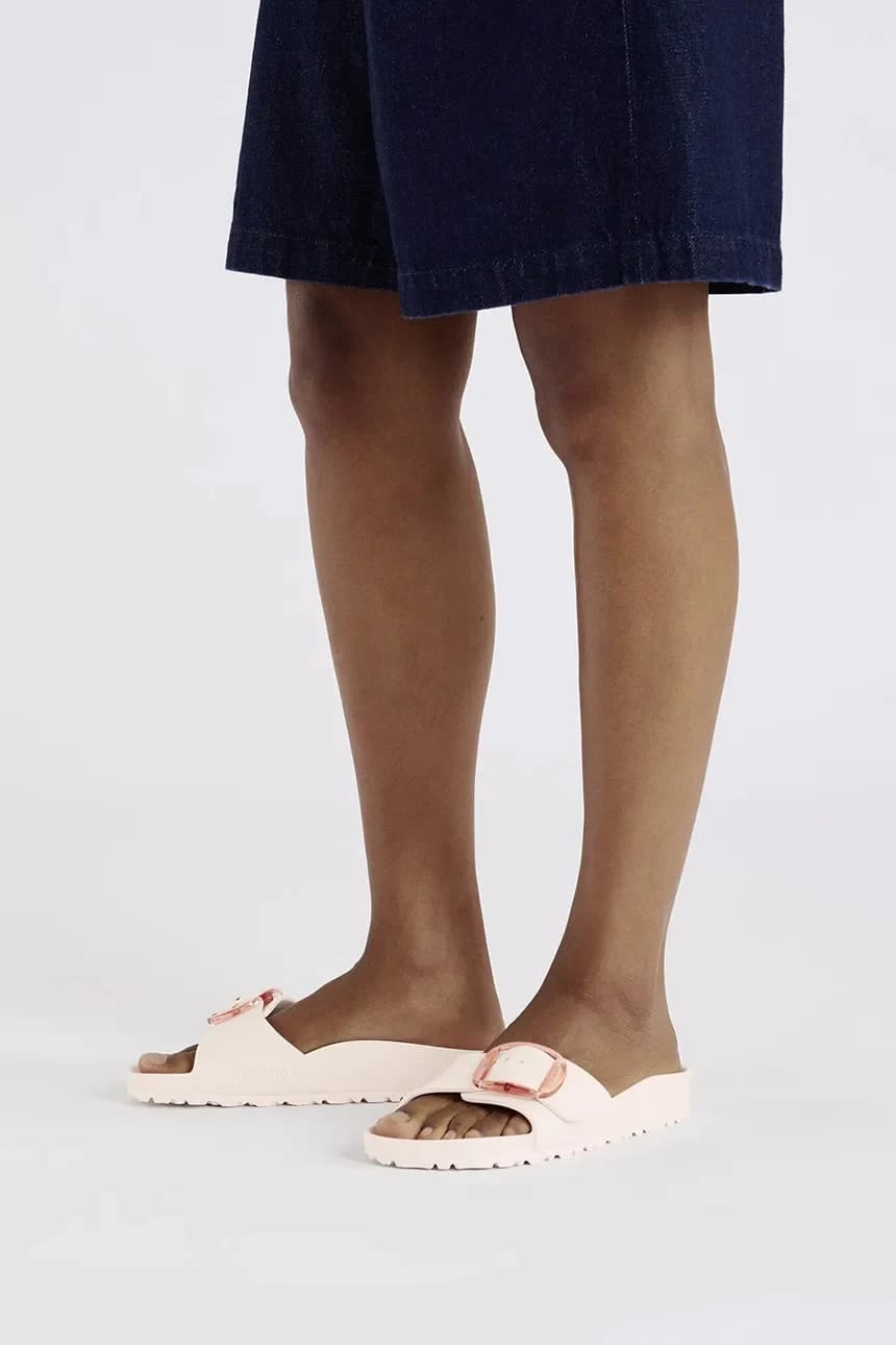 шлепанцы Madrid с большой пряжкой из этиленвинилацетата - фото 7