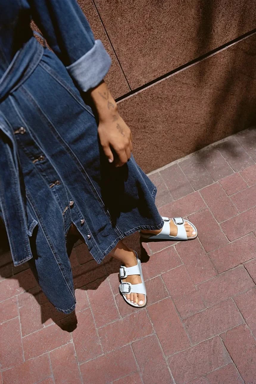 Кожаные шлепанцы Arizona с большой пряжкой - фото 5