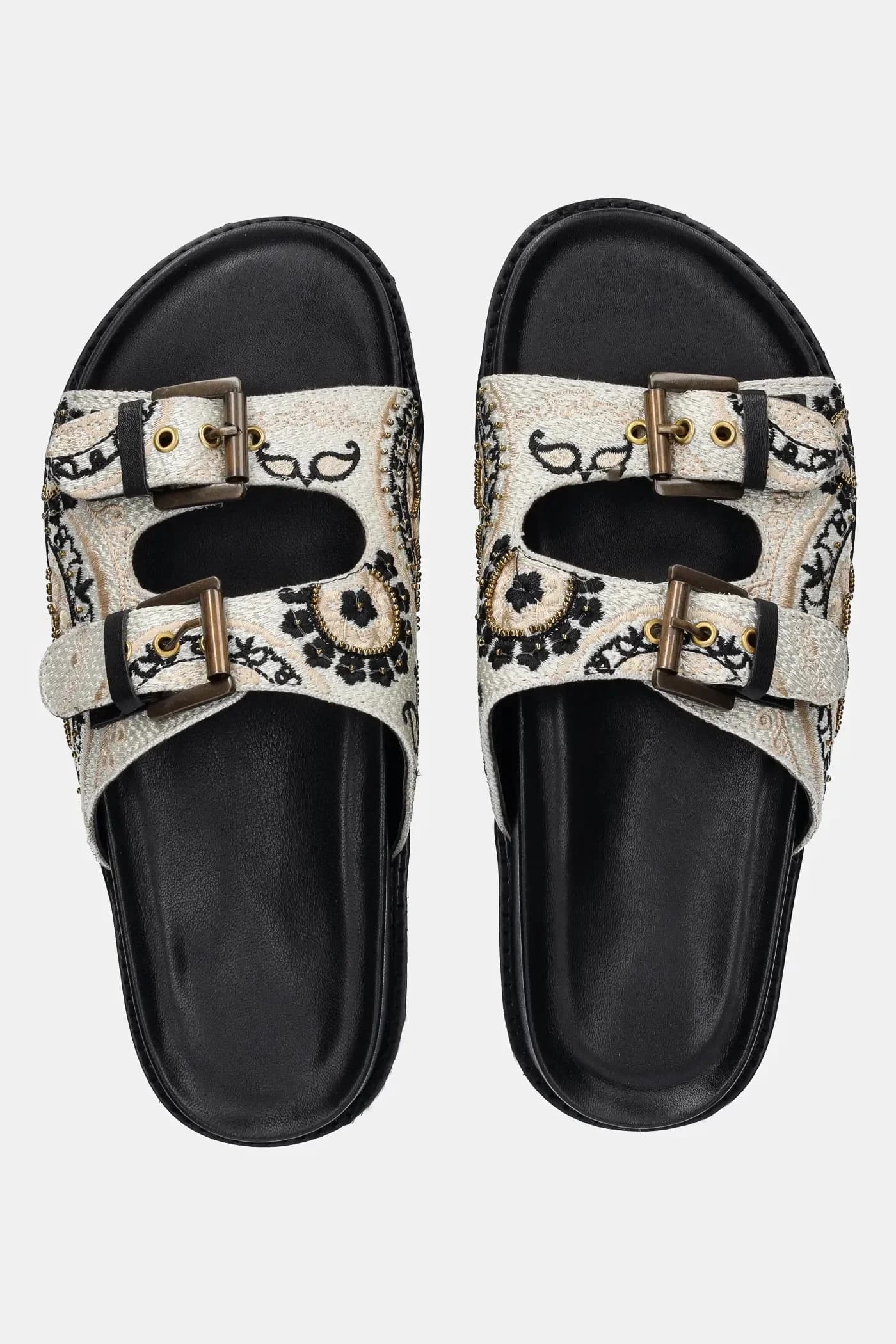 Шлепки - фото 5