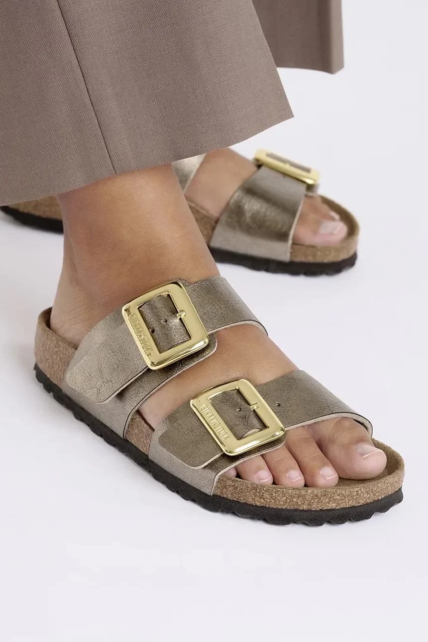 Шлепанцы с пряжкой Sydney Graceful - фото 8
